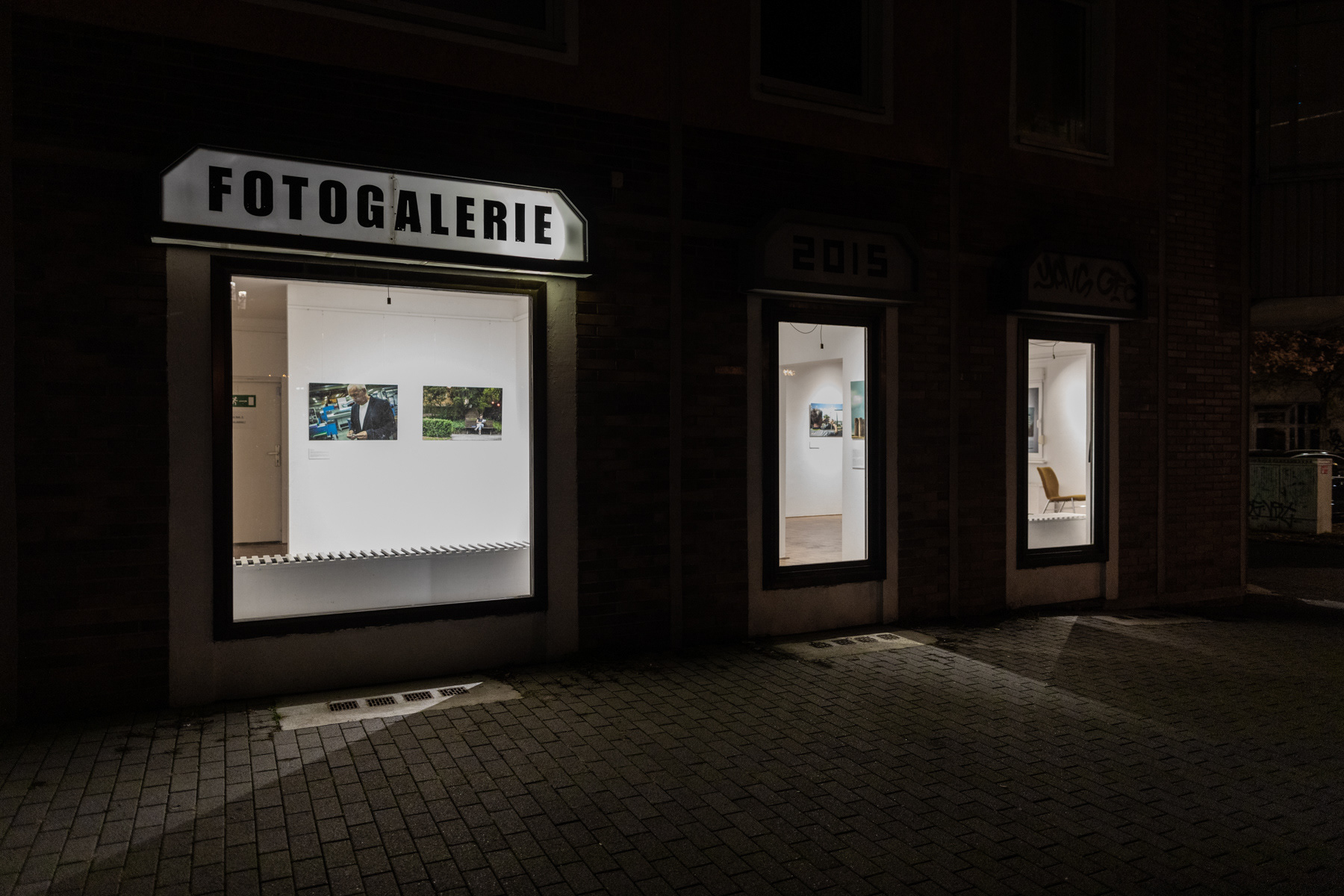 "Deutschland Übergestern" (2019) is a project by the photographer © Dario J Laganà "Norte" Photography founded by the Bundesstiftung zur Aufarbeitung der SED-Diktatur