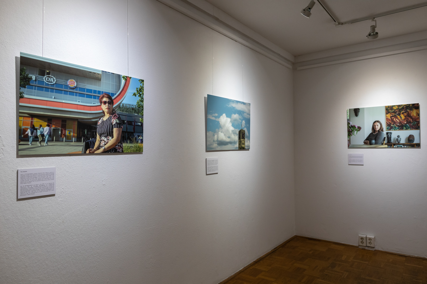 "Deutschland Übergestern" (2019) is a project by the photographer © Dario J Laganà "Norte" Photography founded by the Bundesstiftung zur Aufarbeitung der SED-Diktatur
