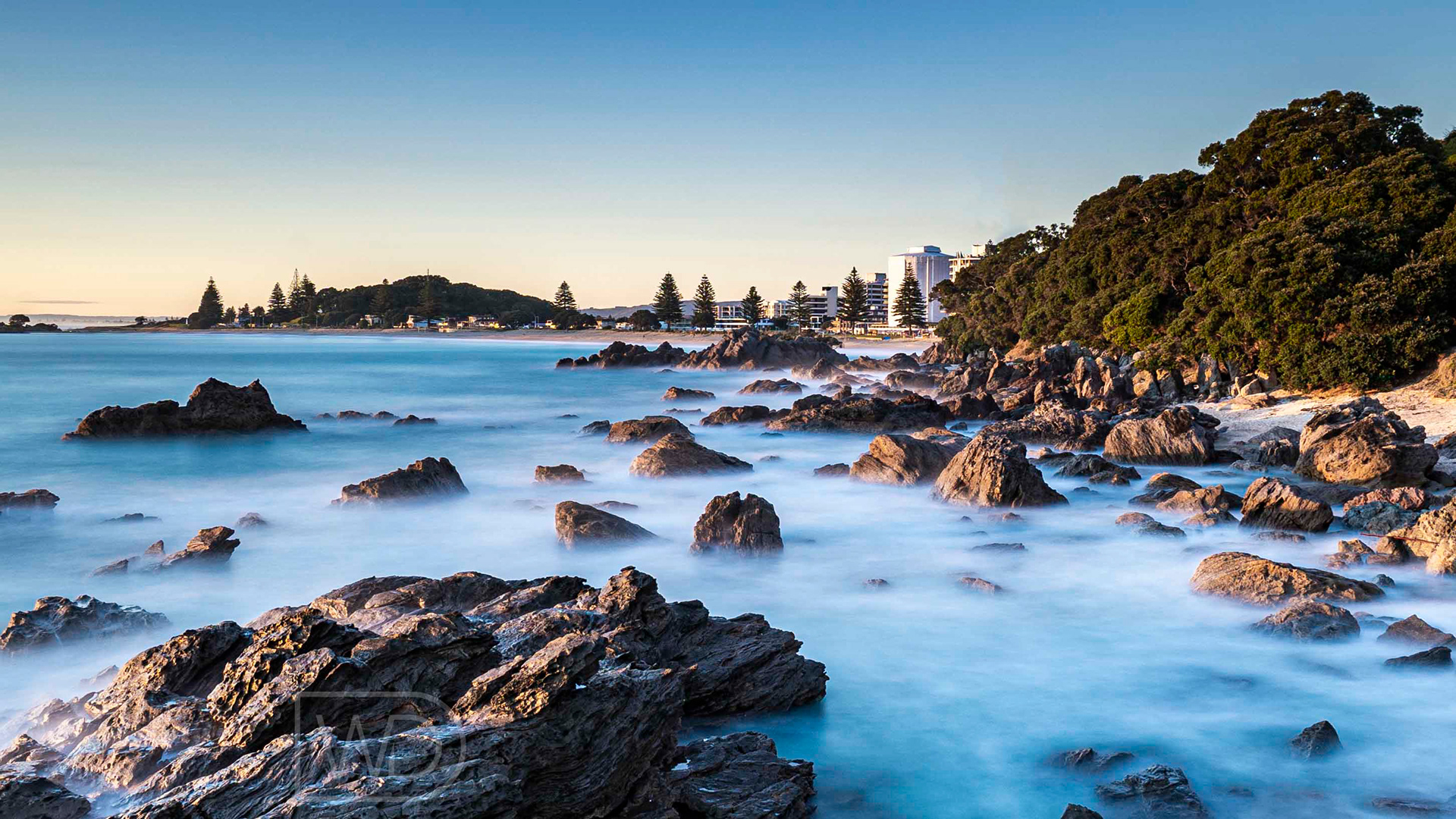 Sunrise at Mt Maunganui (Mauao)