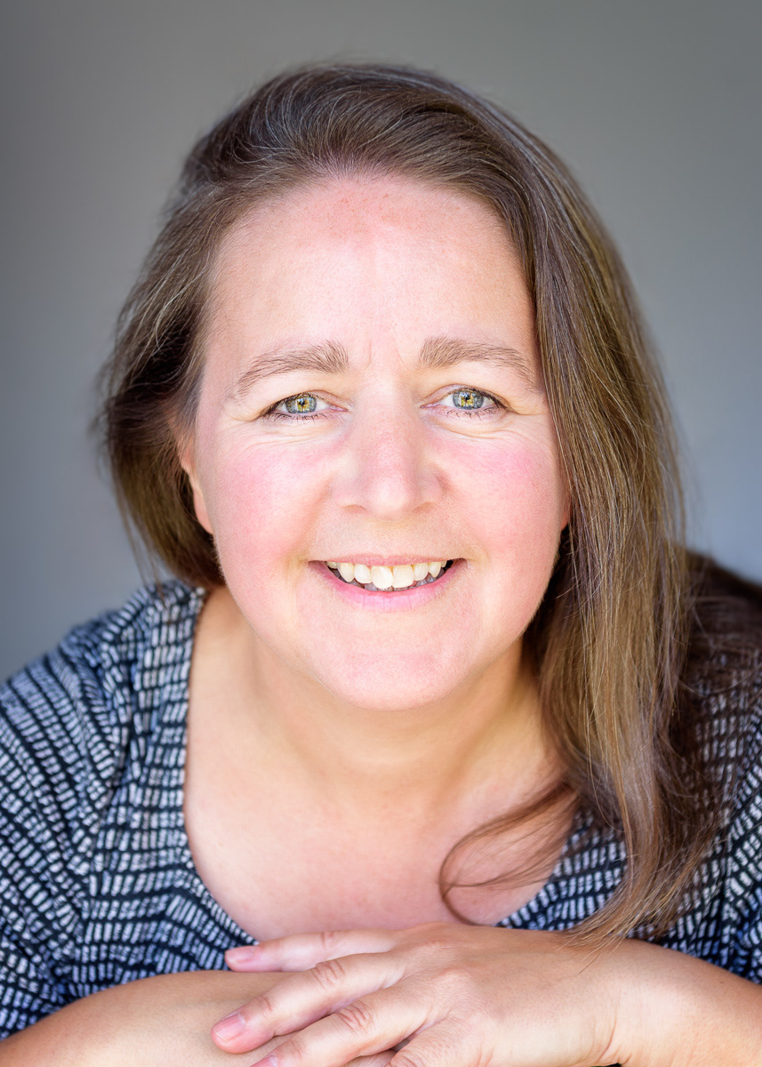 Headshot of Actor Diane Webb | Actor Headshot by Nic Skerten Headshots | Norwich Norfolk Ipswich Suffolk | Corporate Headshots | Actor Headshots