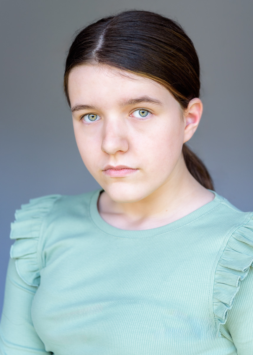 Headshot of Young Actress & Singer Amerlie Steward | Actor Headshot by Nic Skerten Headshots | Norwich Norfolk Ipswich Suffolk | Corporate Headshots | Actor Headshots