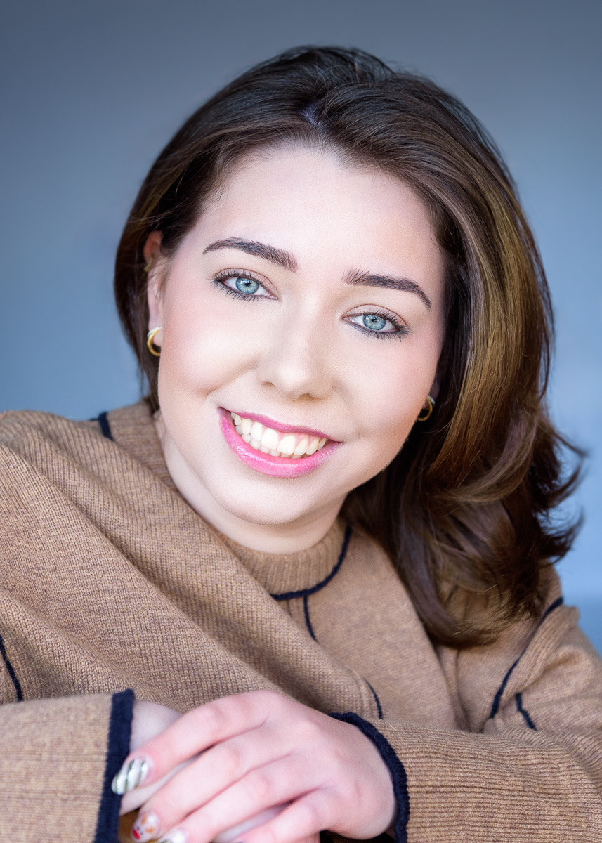 LinkedIn Corporate Headshot Olivia | Actor Headshot by Nic Skerten Headshots | Norwich Norfolk Ipswich Suffolk | Corporate Headshots | Actor Headshots