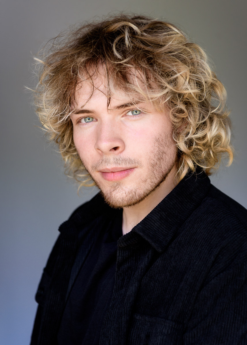 Suffolk Actor Headshot | Actor Headshot by Nic Skerten Headshots | Norwich Norfolk Ipswich Suffolk | Corporate Headshots | Actor Headshots