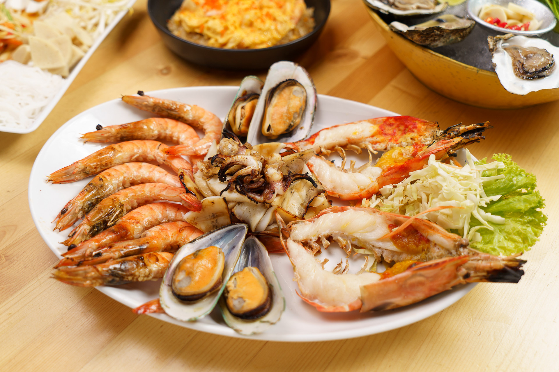 Isaan Food and Seafood Presentation at Somtum Yum Pao