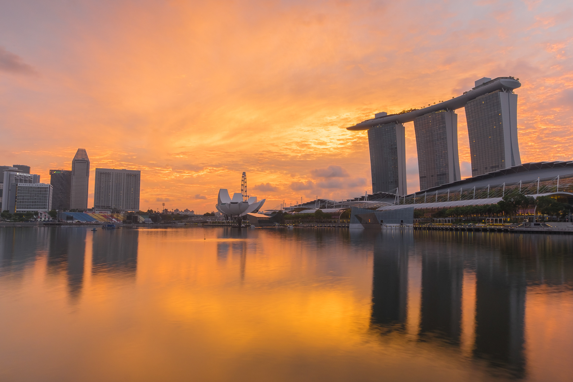 Marina Bay Sands at sunrise