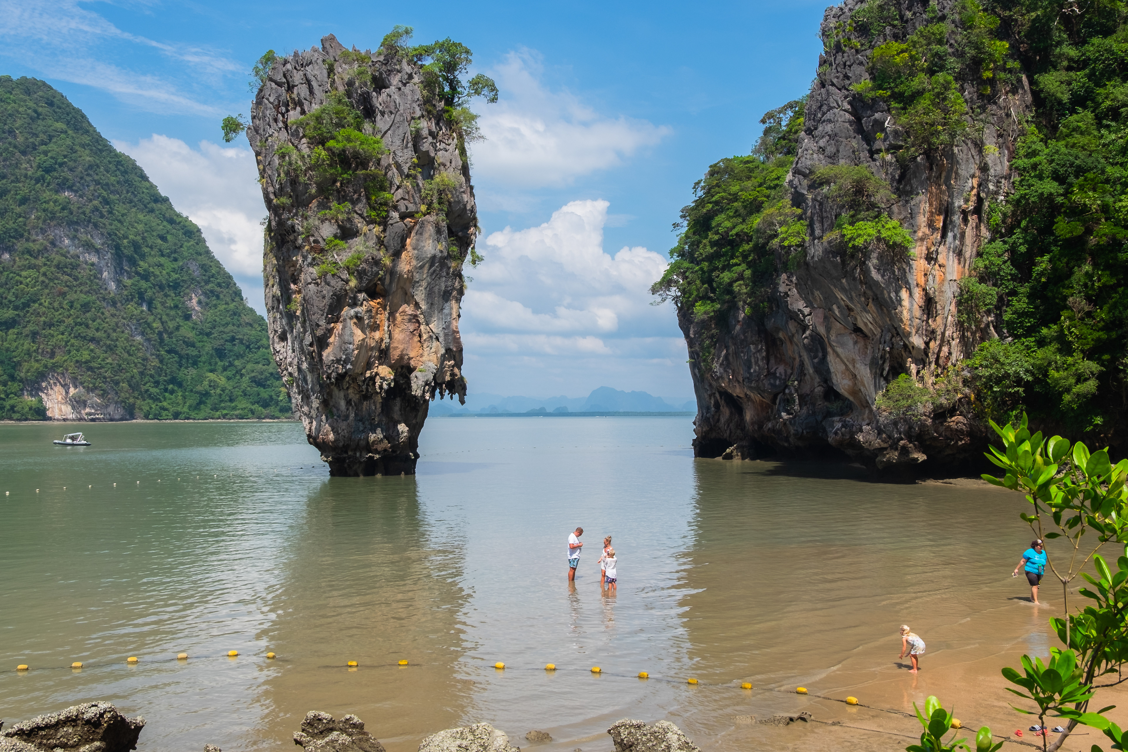 James Bond Island , เกาะตะปู