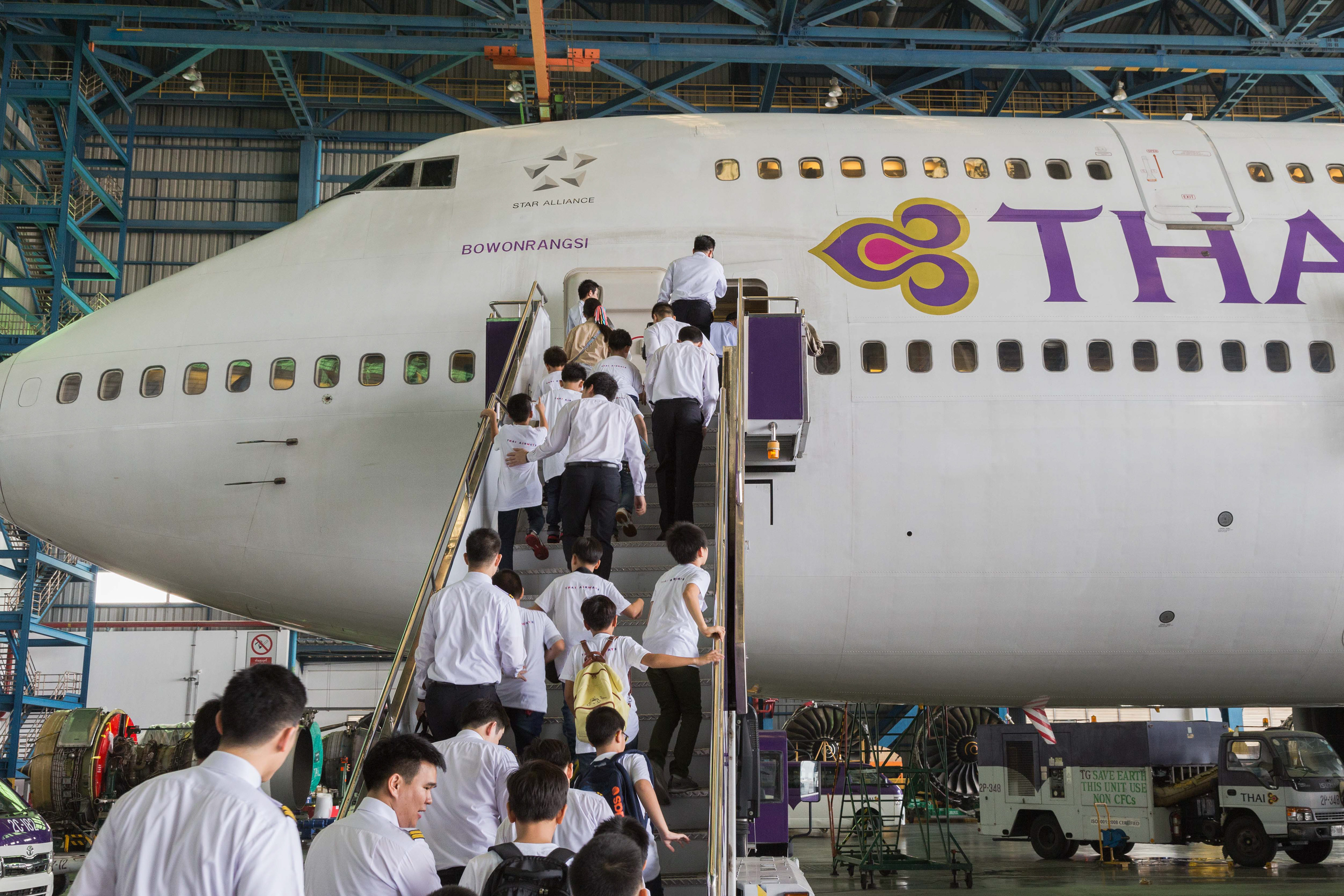 Photography of Hands-on Training Session at Thai Airways Workshop