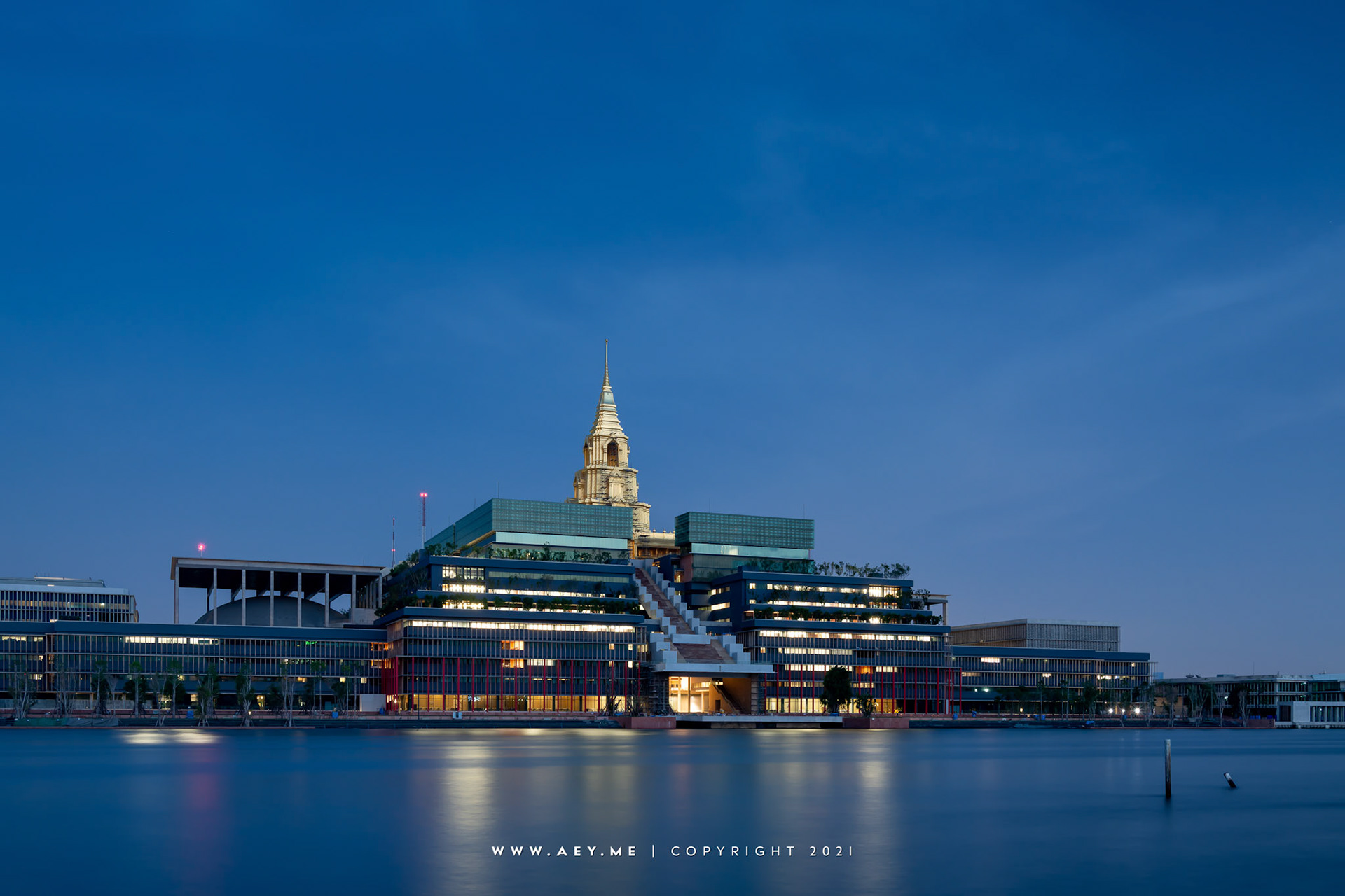 Sappaya-Sapasathan (Parliament House of Thailand) สัปปายะสภาสถาน (อาคารรัฐสภา)