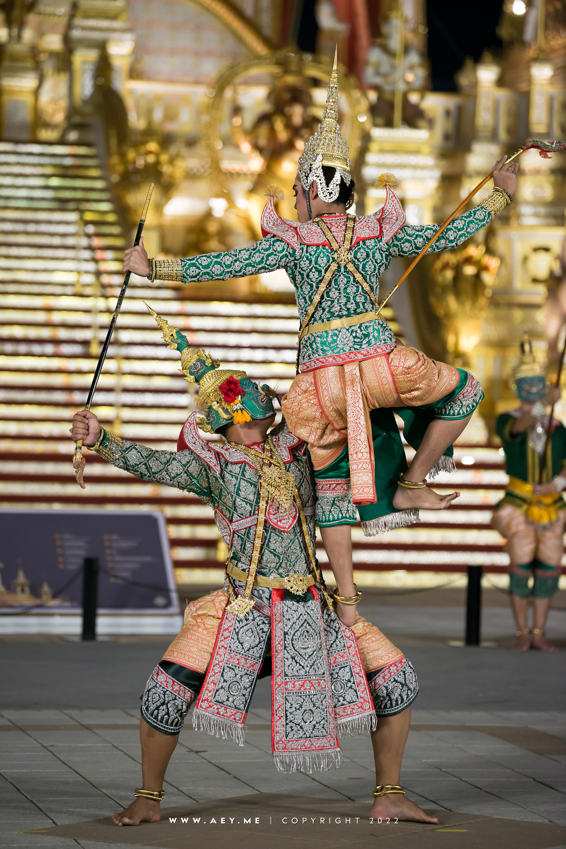โขนเรื่องรามเกียรติ์ มหรสพสมโภชออกพระเมรุ ๒๖.๑๑.๒๕๖๐ เฉลิมพระเกียรติรามราชจักรี The khon masked drama was performed in front of Phra Thinang Songtham, or the Royal Merit-Making Pavilion, the Royal Crematorium for His Majesty King Bhumibol Adulyadej