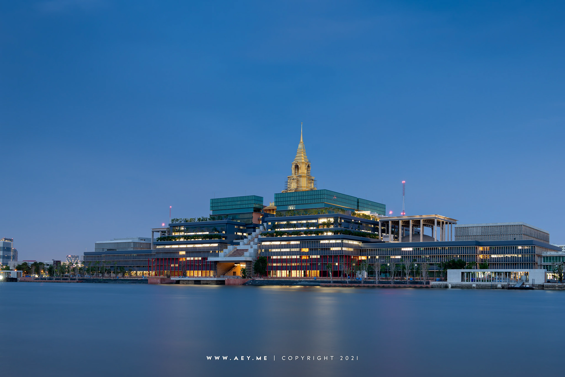 Sappaya-Sapasathan (Parliament House of Thailand) สัปปายะสภาสถาน (อาคารรัฐสภา)
