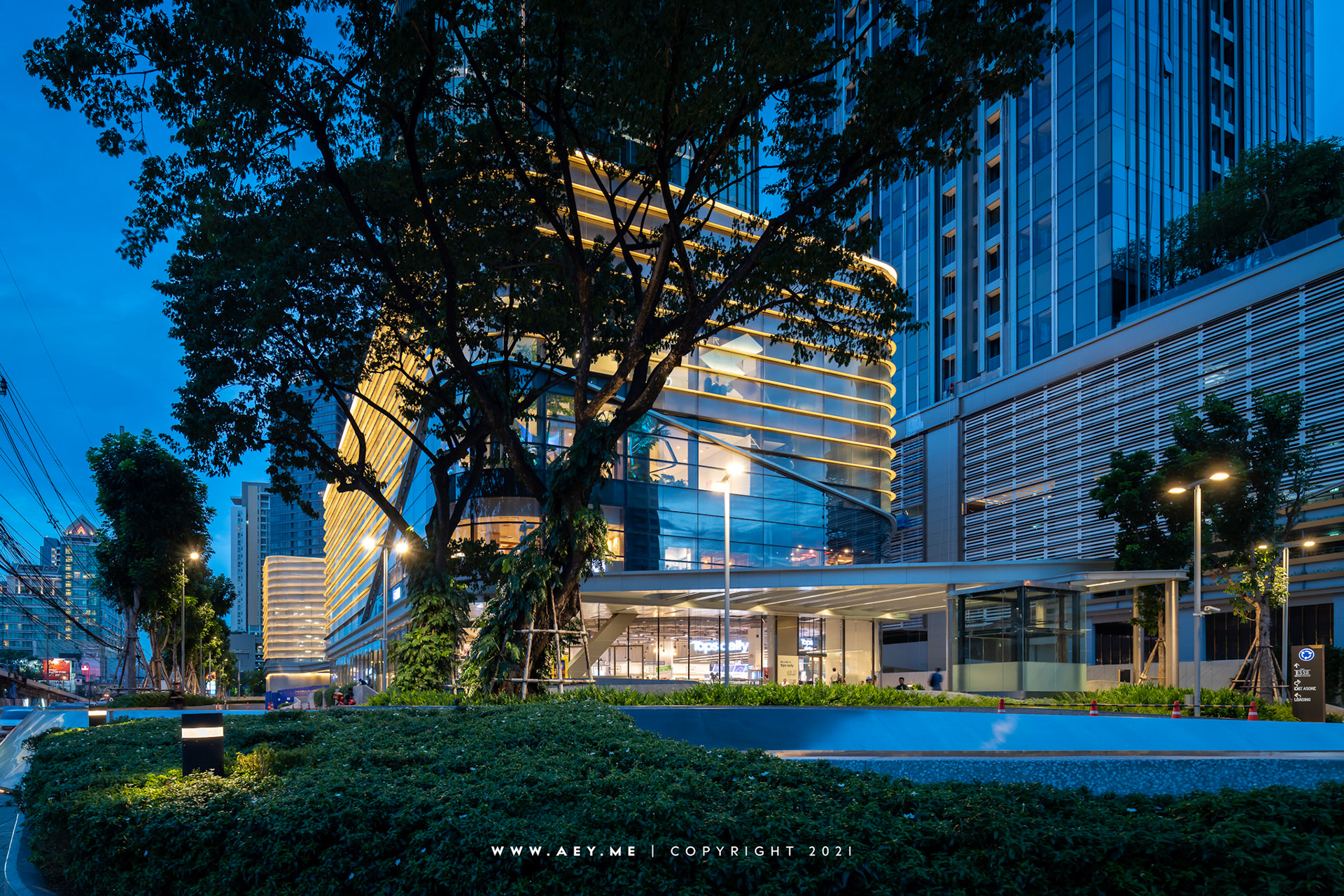 Twilight at SINGHA COMPLEX, Lighting Designer: WithLight