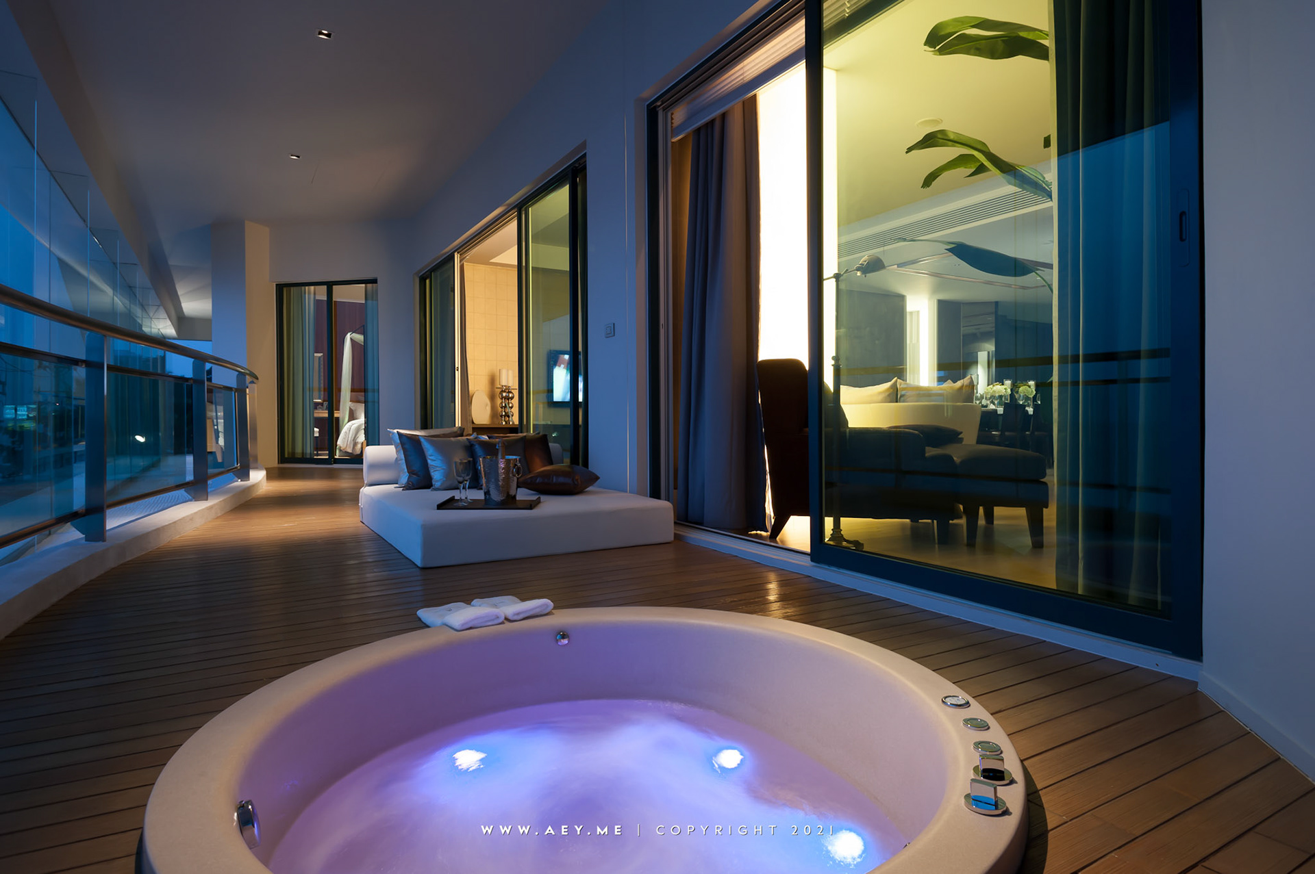Reflection Jomtien Beach Pattaya, Sales Office and Sample Unit