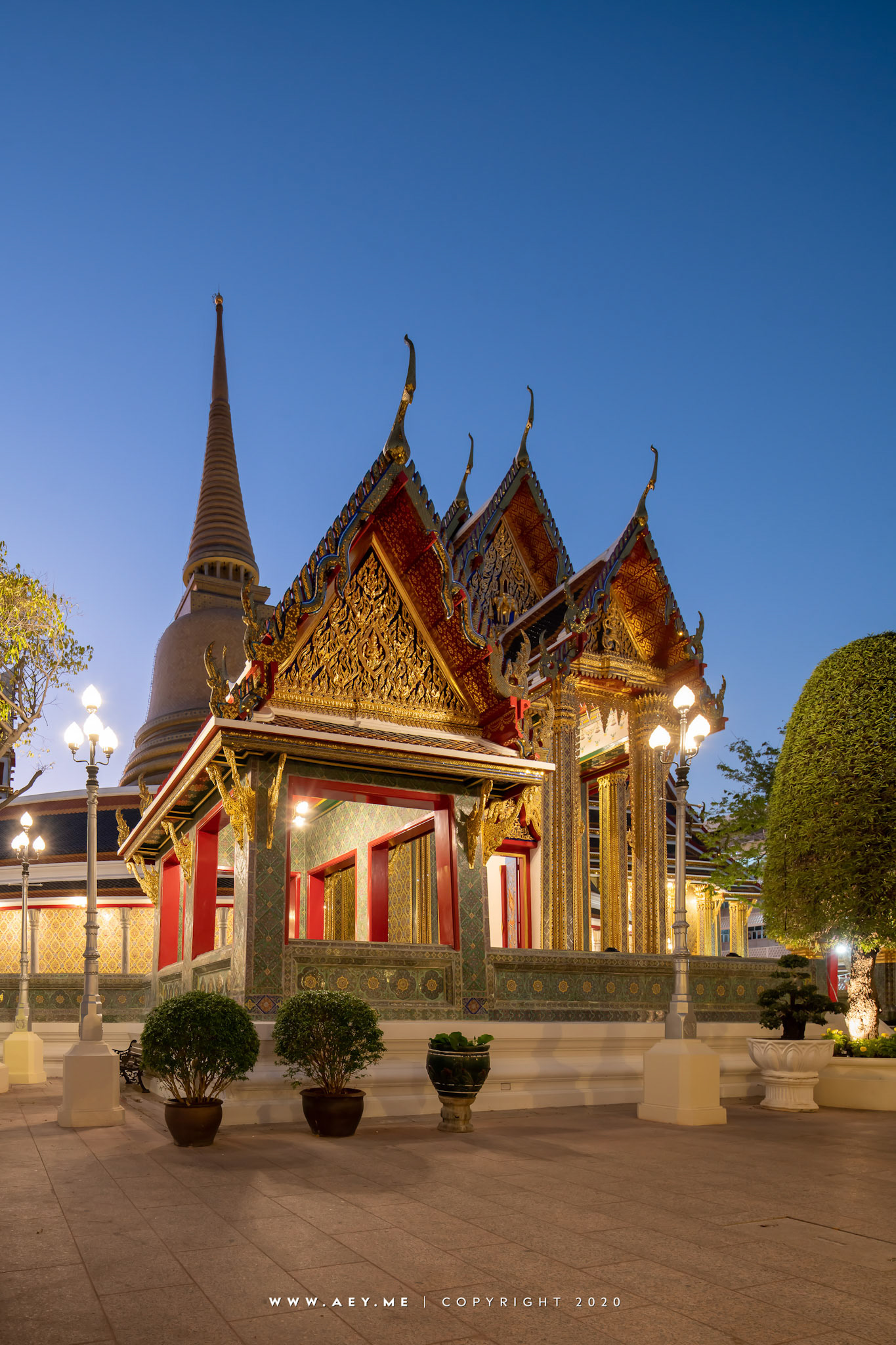 Wat Ratchabophit ศาลาราย วัดราชบพิธสถิตมหาสีมารามราชวรวิหาร