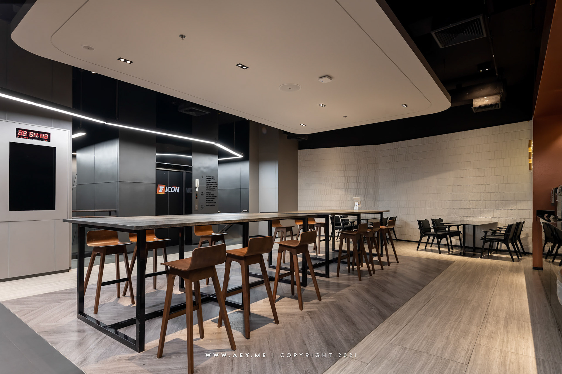 F ICON Fitness First