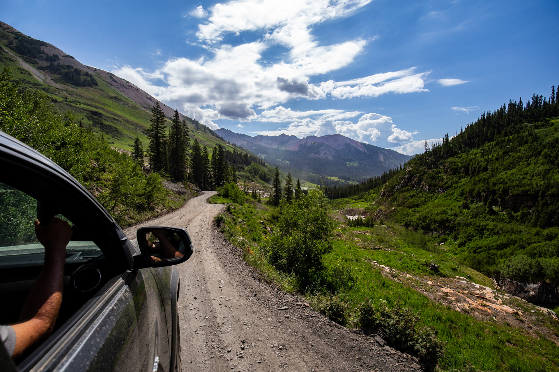 The drive in and out of the trail head were stunning in their own right.