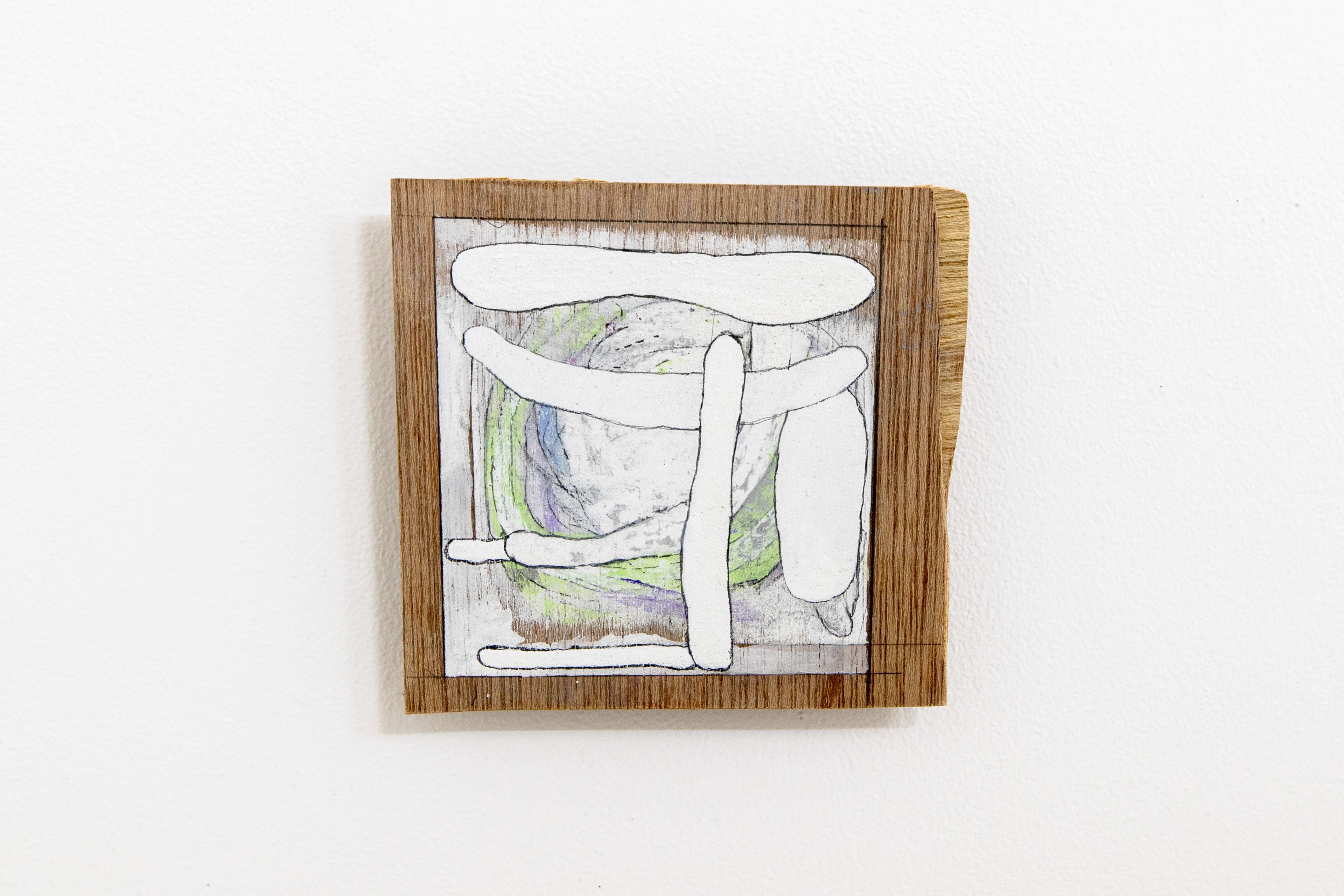 C-86/2023/Acrylic paint,pencil,gesso,wood board,wood/92×99×11mm/Photo:Minami Okumura