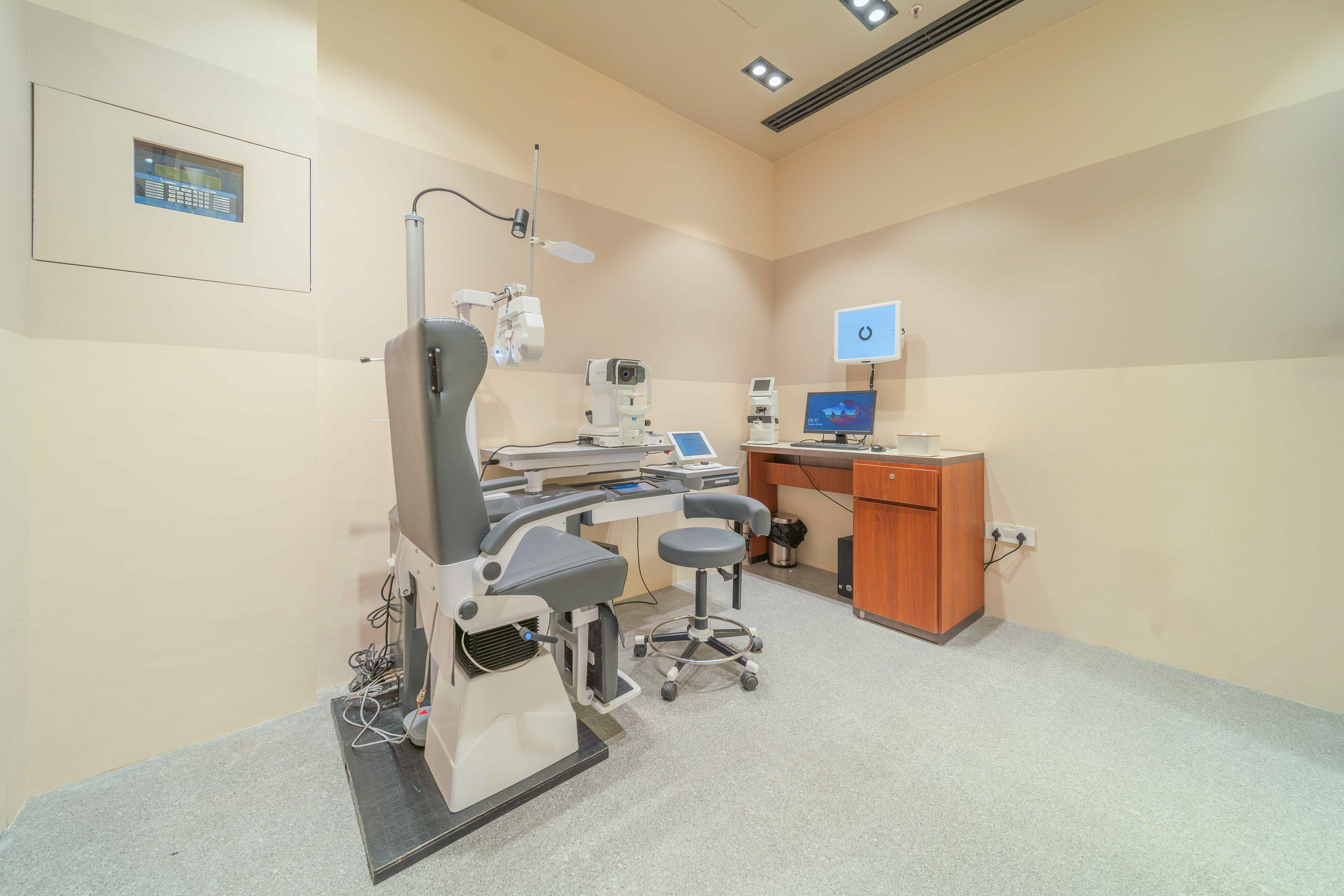 Interior Shoot for Lens Crafters