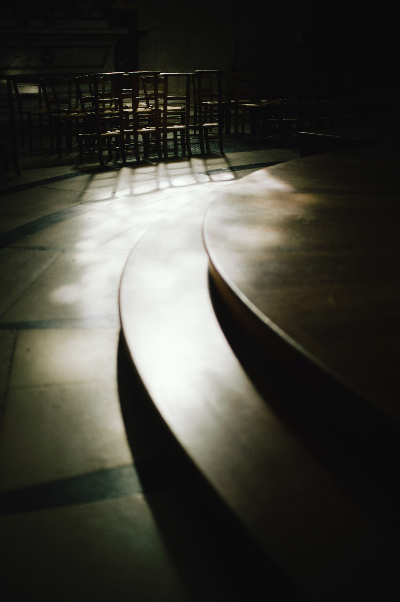 Les prie-Dieu dans l’église Saint-Paul Saint-Louis