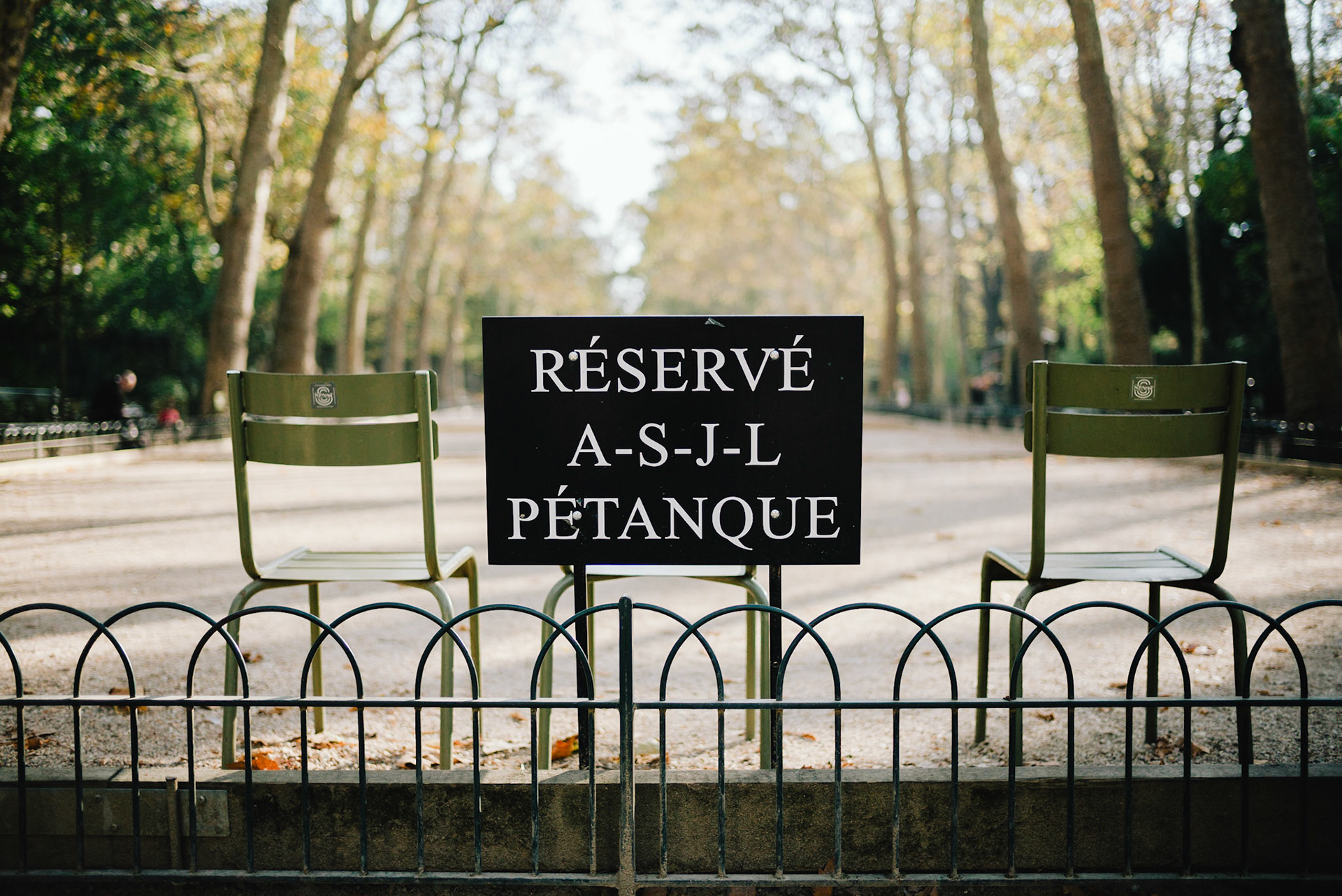 Pétanque ground in the Jardin du Luxembourg