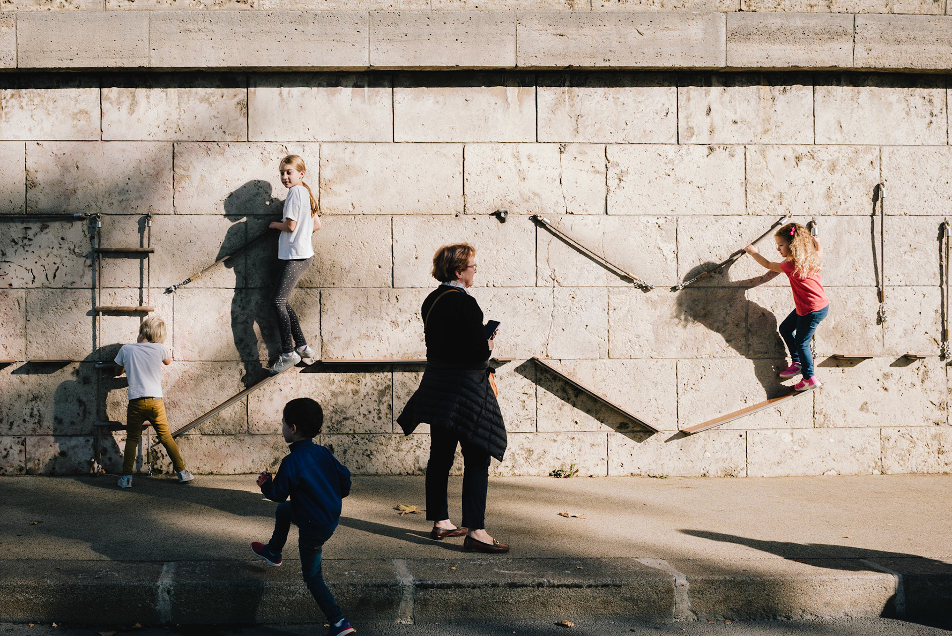 I think that might be me on the left.