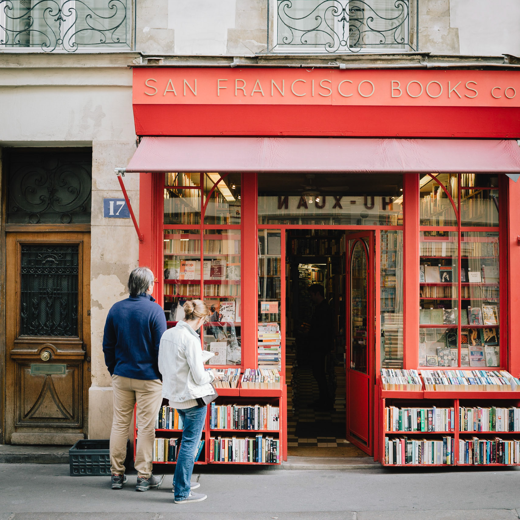 San Francisco Books Company on Rue Monsieur le Prince