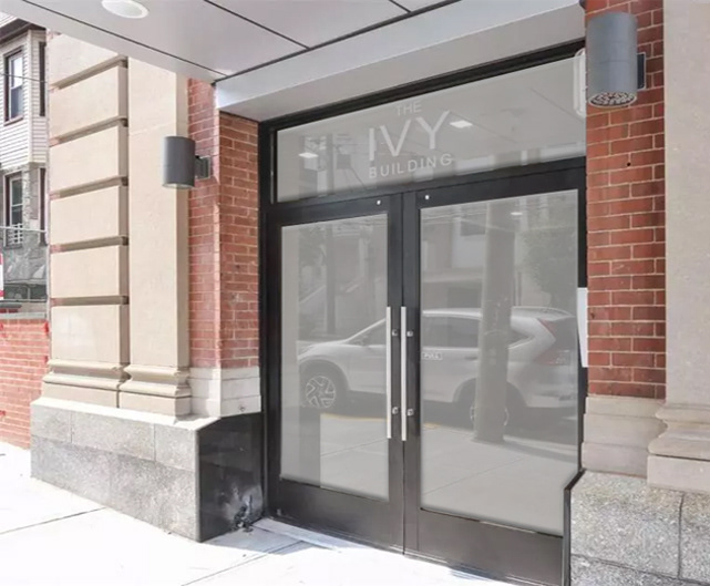 Park Avenue Entry