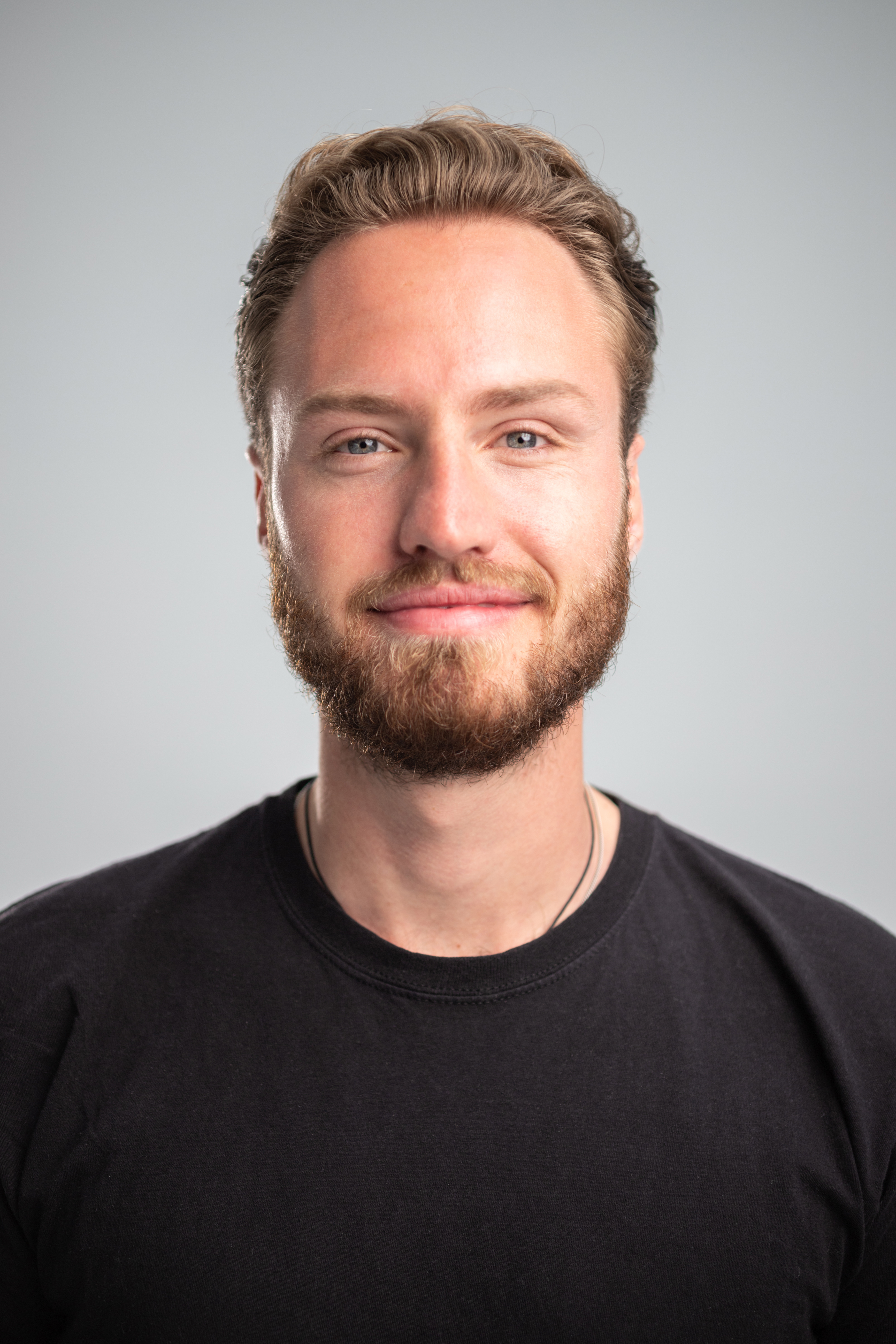 Gabriel Mayrhofer, Strategic Management