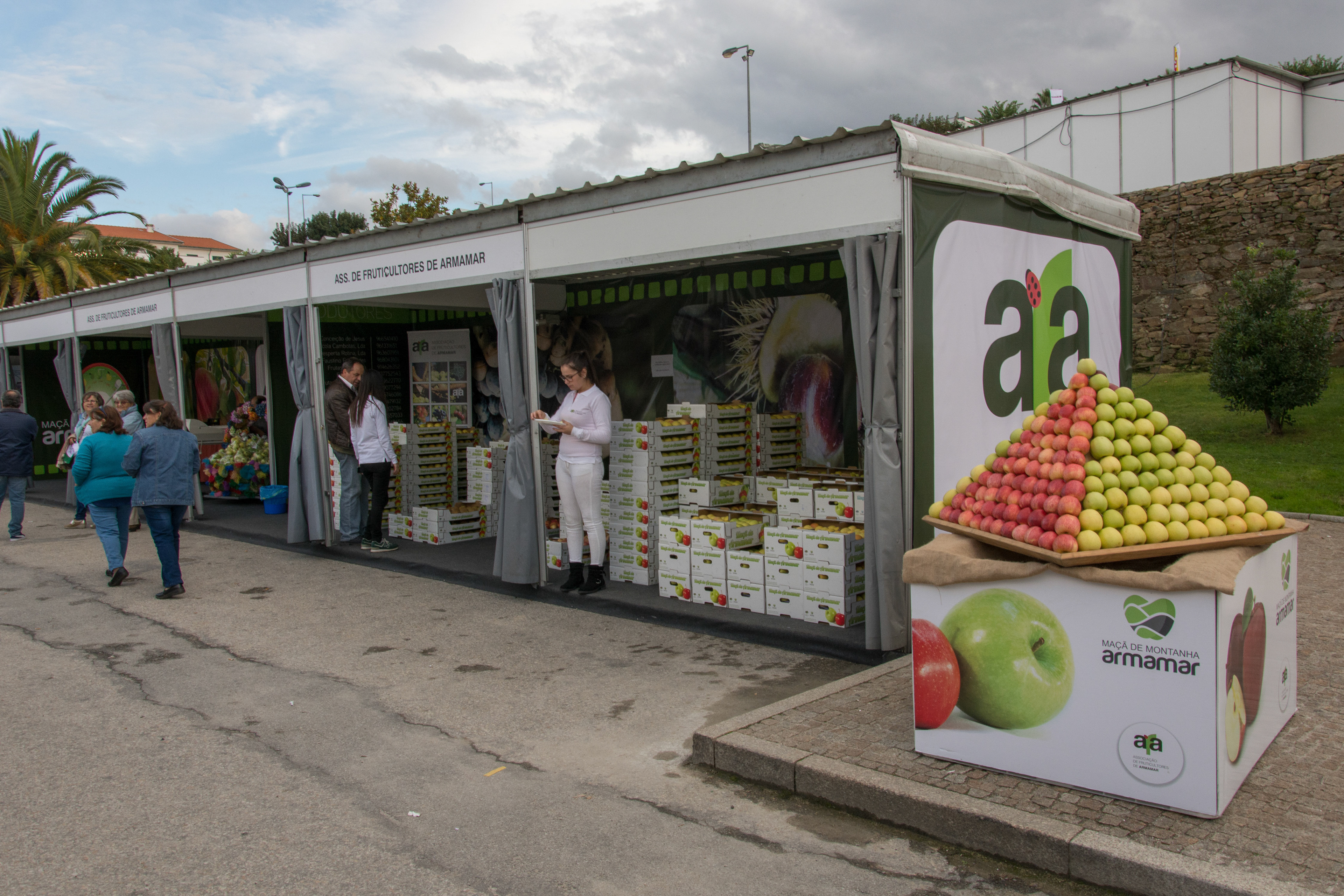 Stand da Associação de Fruticultores de Armamar