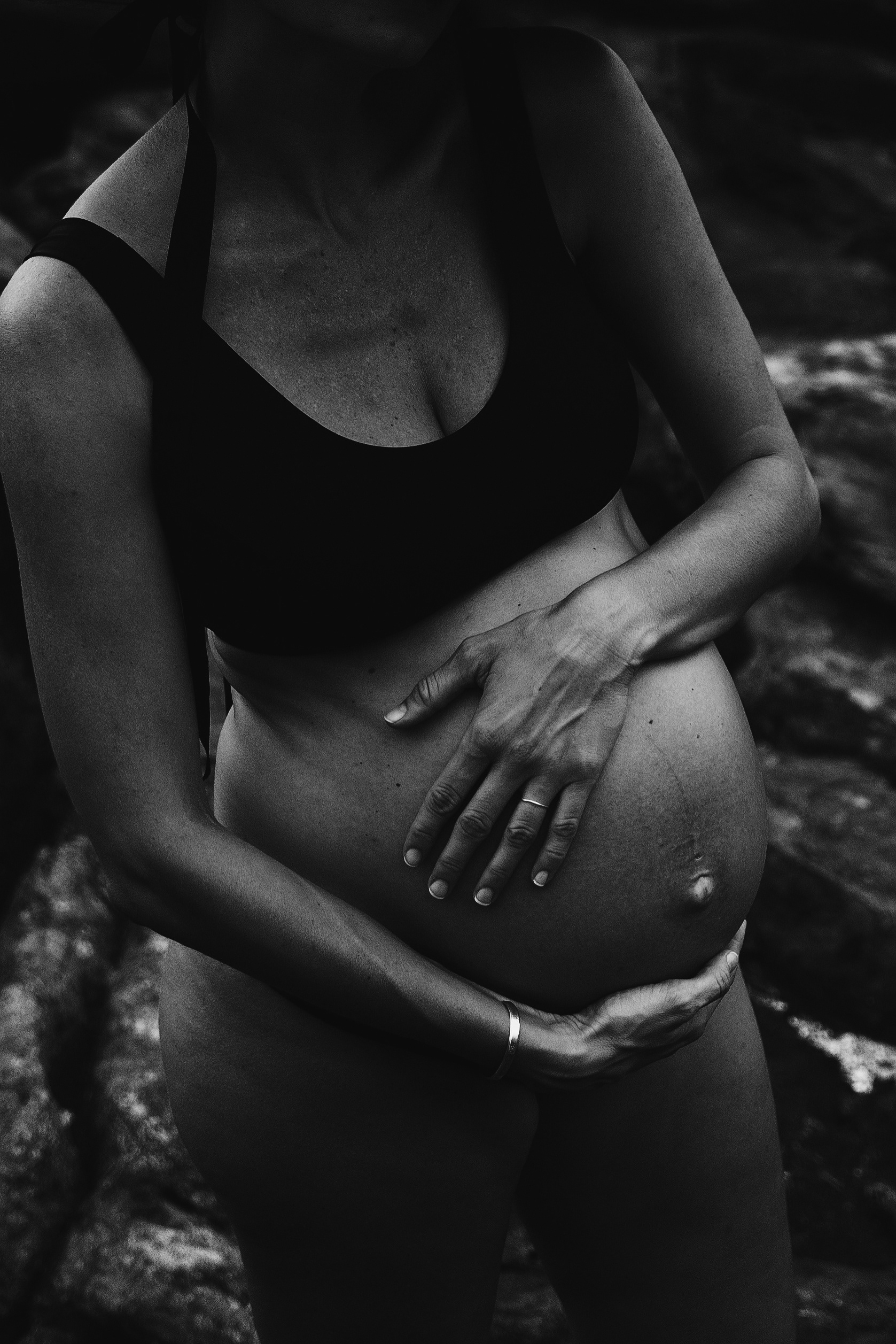 maternity shoot in Sri Lanka
