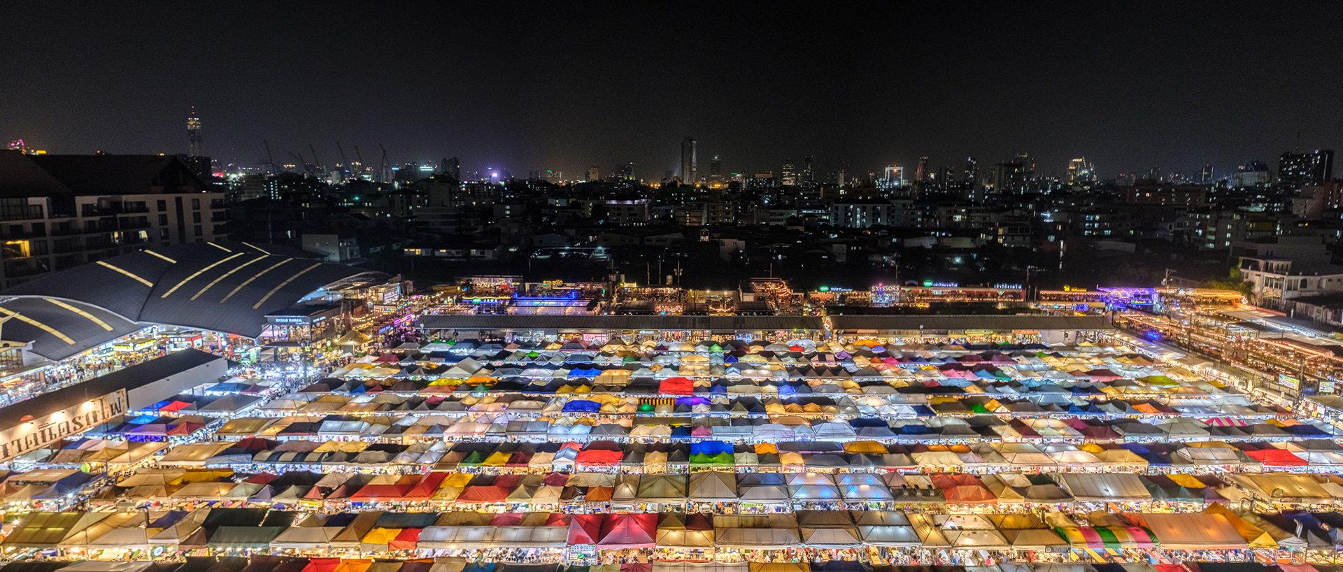 Ratchada Rot Fai Train Night Market, Bangkok Thailand