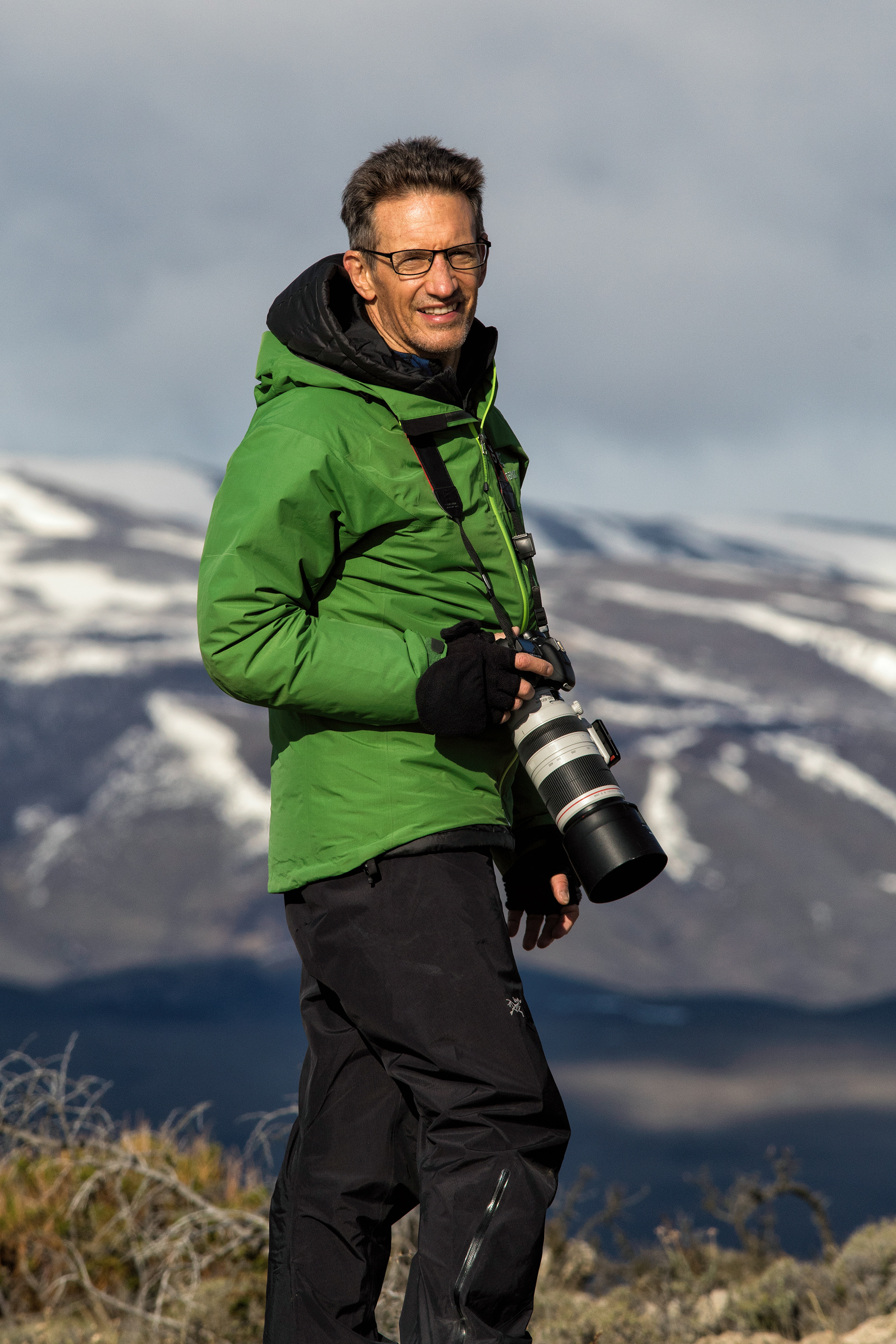 David tracking pumas - Patagonia