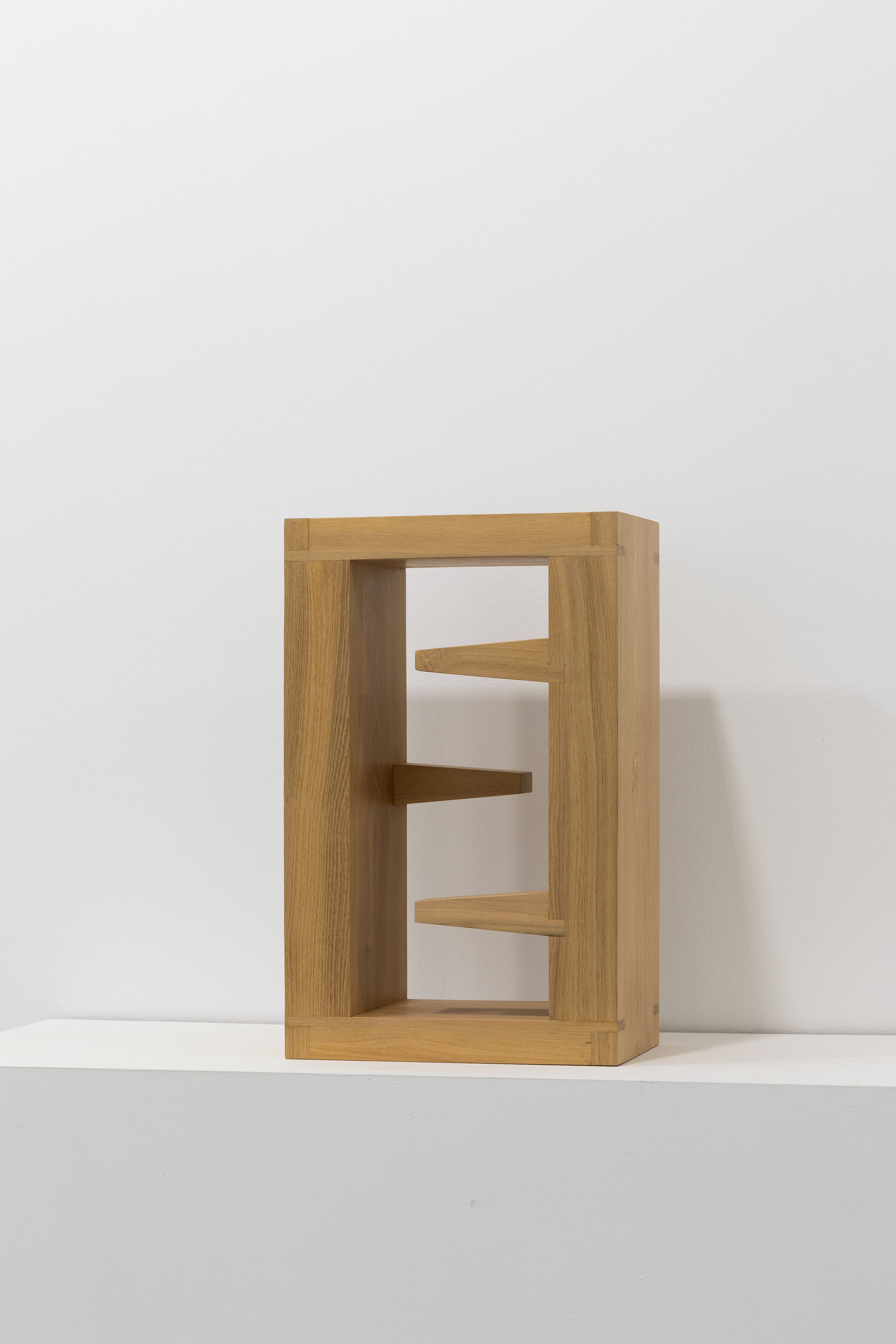Umbral #2. Sculpture in acacia wood. 74x20x12cm. Edition of 3. 
