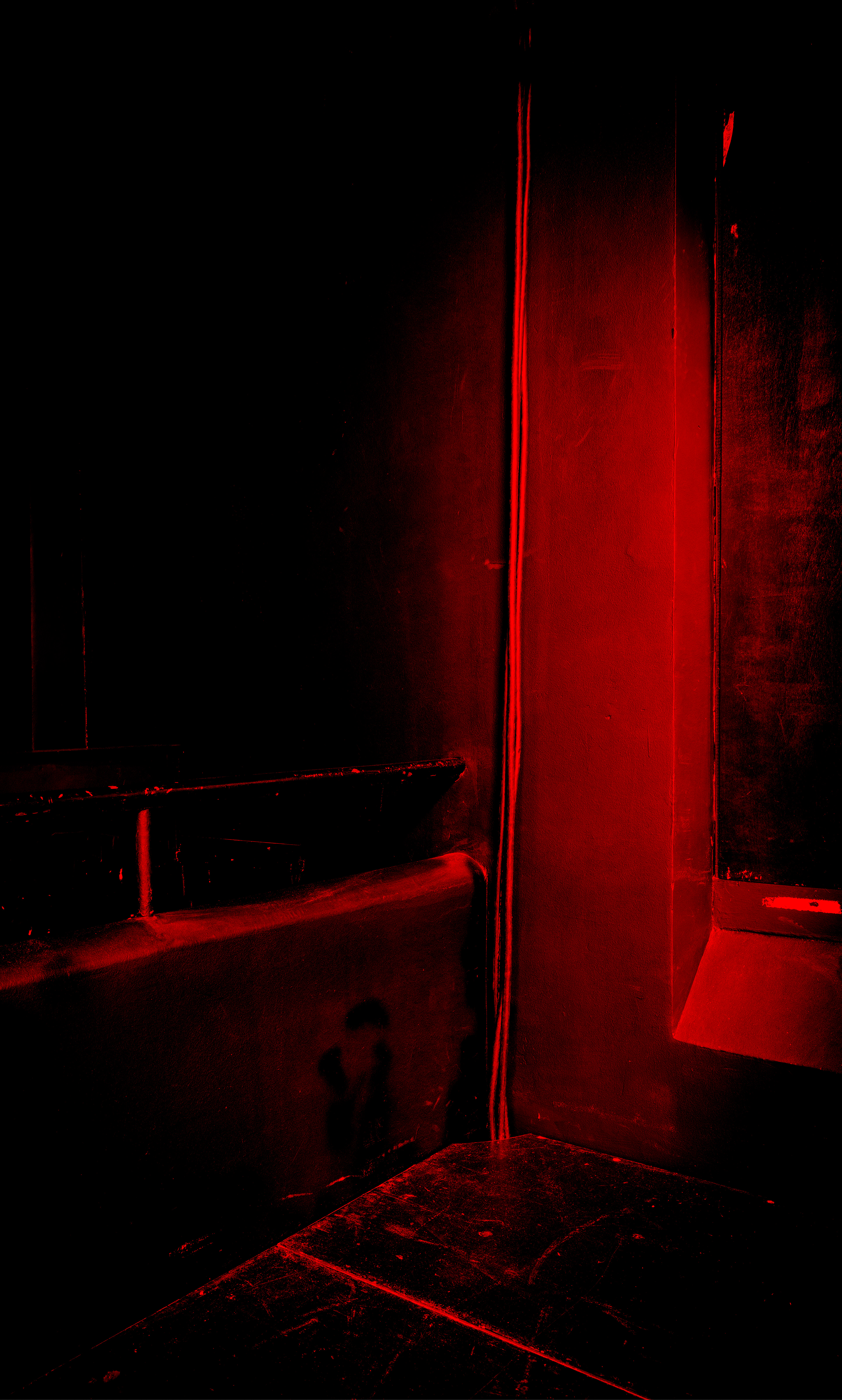 Rød#7. Backlit photographic print in an industrial metal container. 31x51cm. Unique edition.