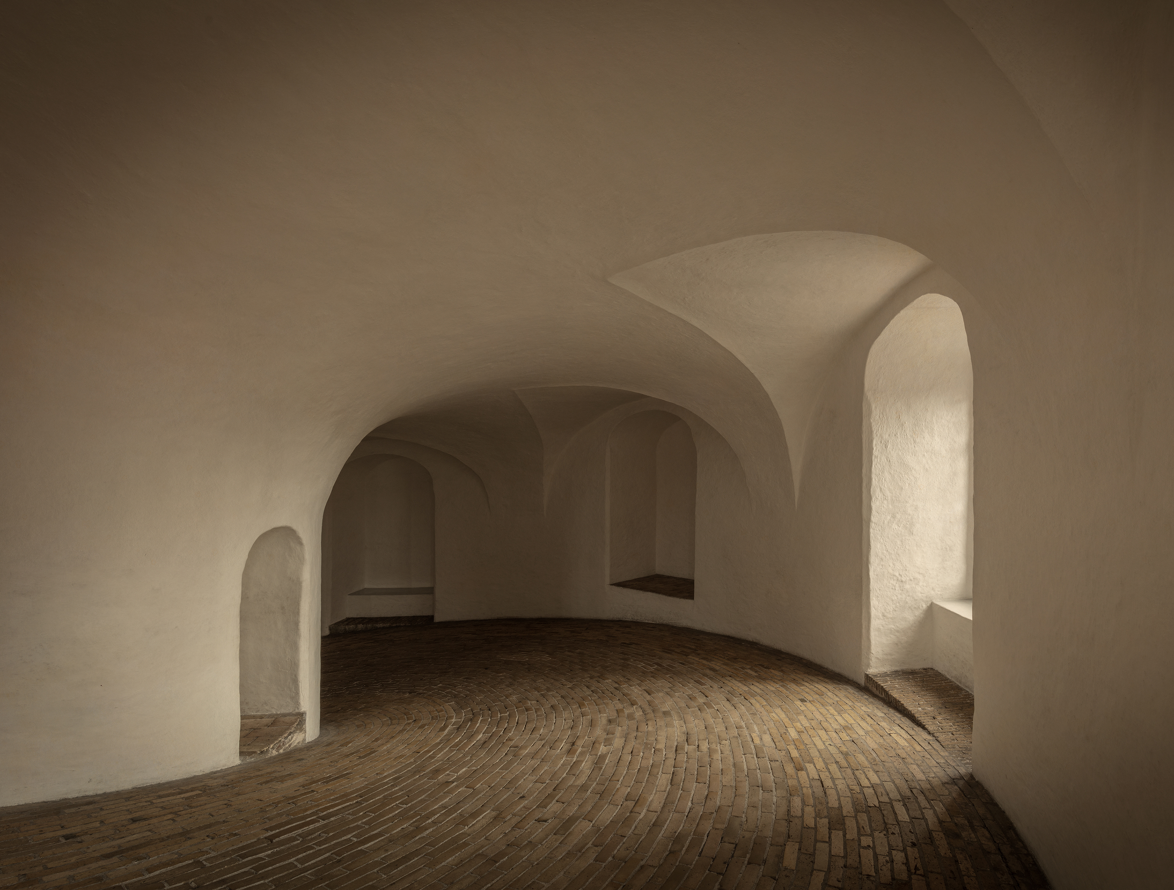 Landmark #3. Backlit photographic print in a lit graphic table. 125x95cm. Unique edition. The Round Tower, built in 1642 by King Christian IV of Denmark, is one of the country’s most iconic buildings and a landmark of Copenhagen. Originally built to house the university observatory, it now hosts a programme of exhibitions, lectures and concerts for audiences of all ages.
