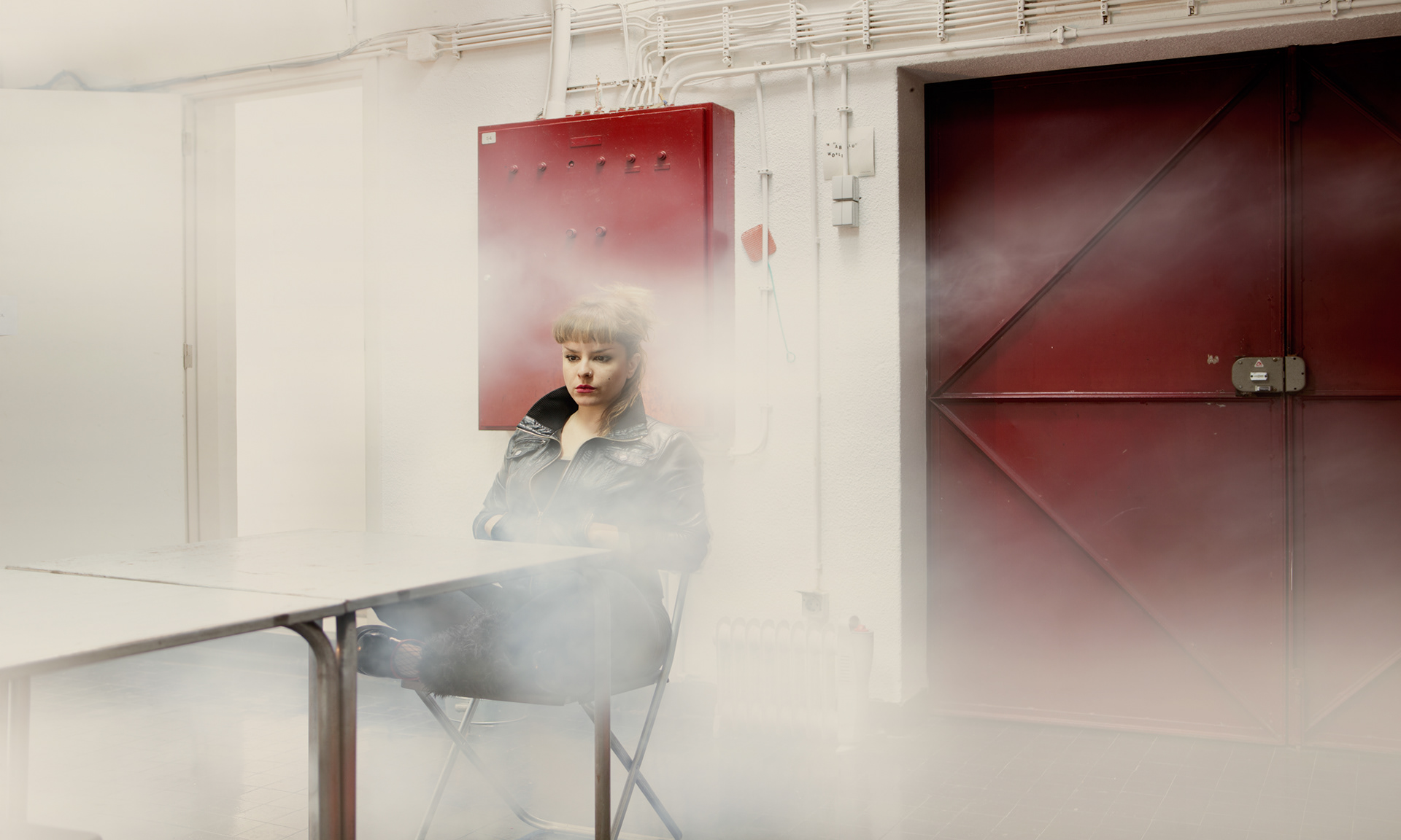 Limbo #2. Fine Art Photographic Inject Print. 105x180cm. White wooden frame with museum glass. Edition of 3.