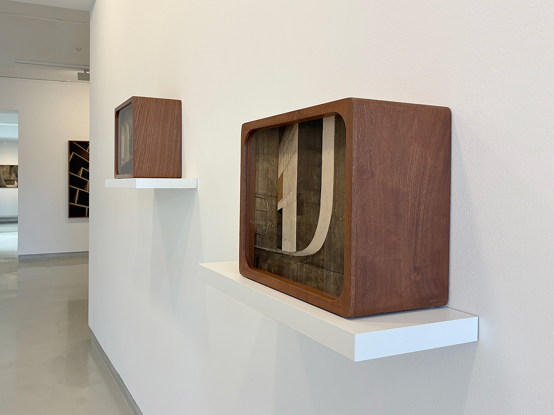 Exhibition view at Galeria Presença. 2026