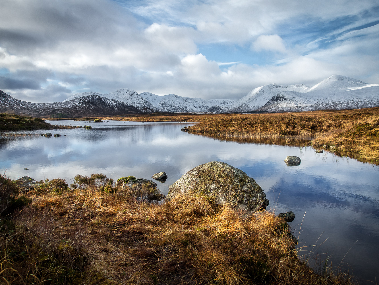 photo:Loch Ba looking towards Black Mount in The Scottish Highlands