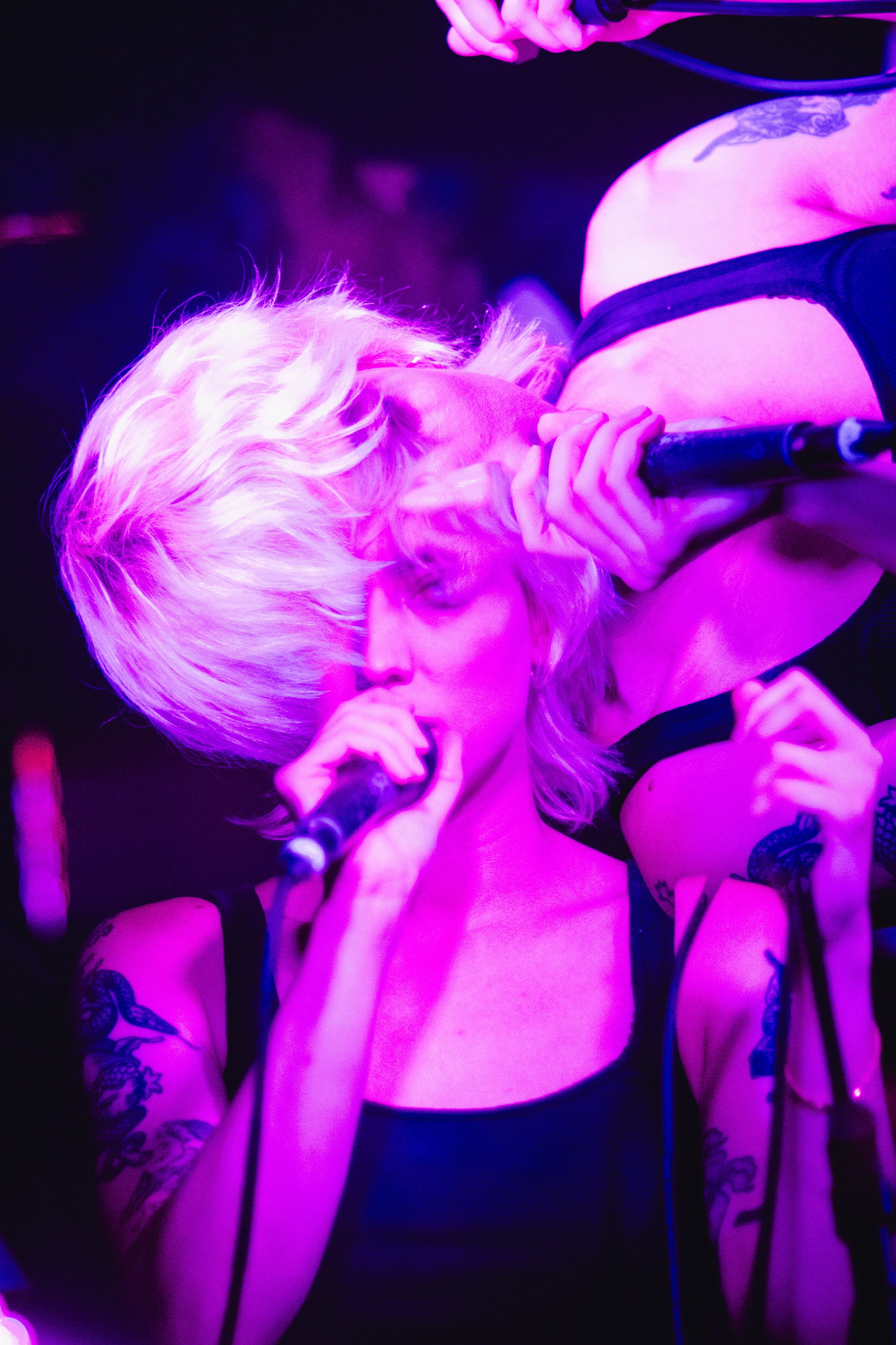 Secret Boyfriend Live Performance