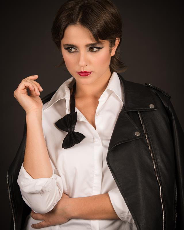 THE DAY AFTER Tipologia: Makeup editoriale;  Caratteristiche: Makeup occhi con eyeliner sfumato per un effetto soft e avvolgente. Labbra in evidenza con un rosso lucido, audace e luminoso; Type: Editorial makeup; Features: Eye makeup with softly blended eyeliner for a smooth, enveloping effect. Lips are highlighted with a bold, glossy red; Makeup e hair: Gino Aurora;