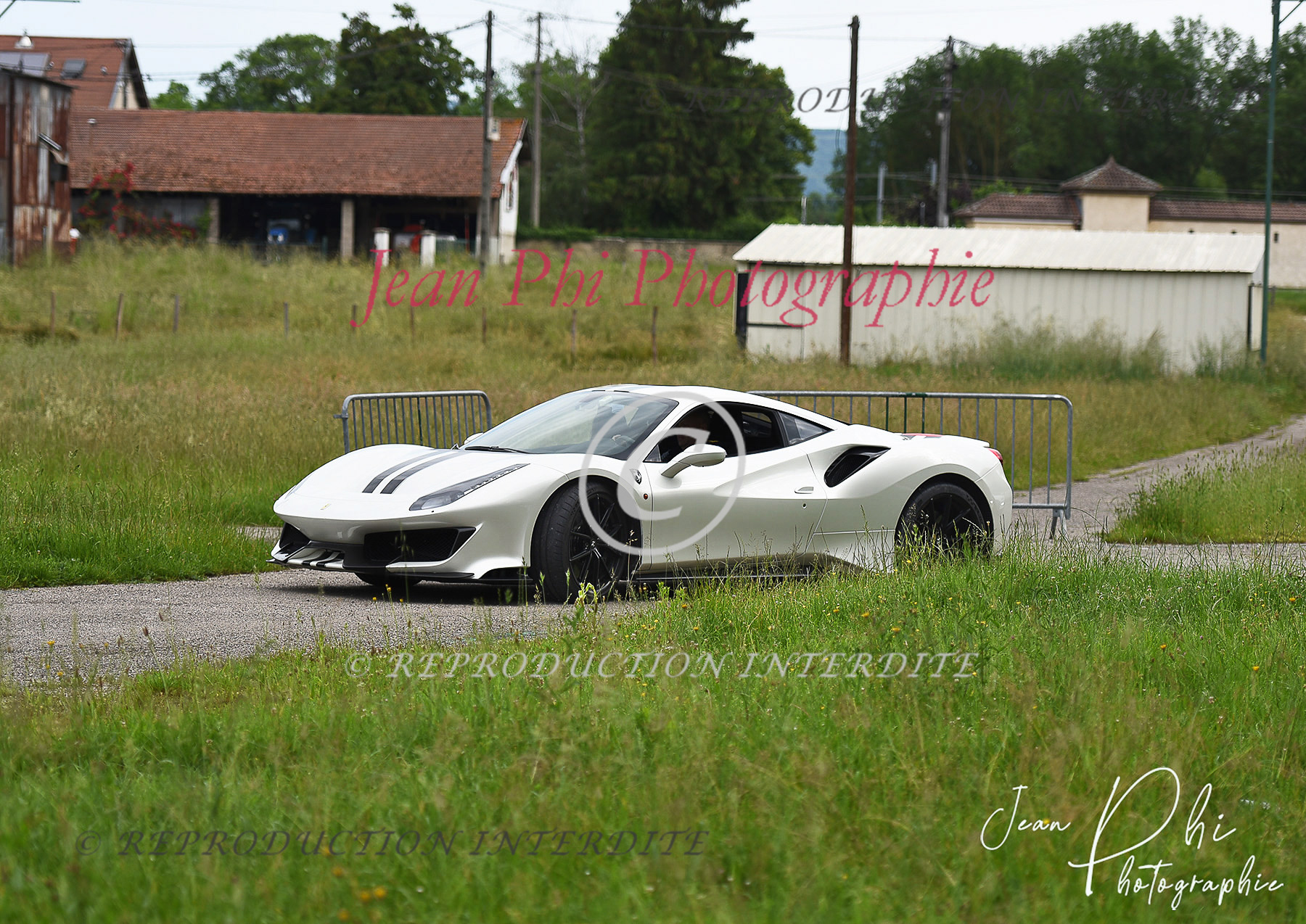 Ferrari 488 Pista