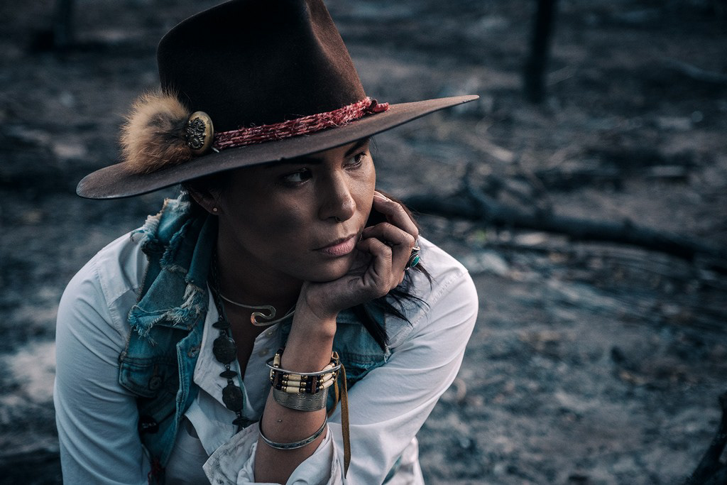 Promo Images for Coup D'tete