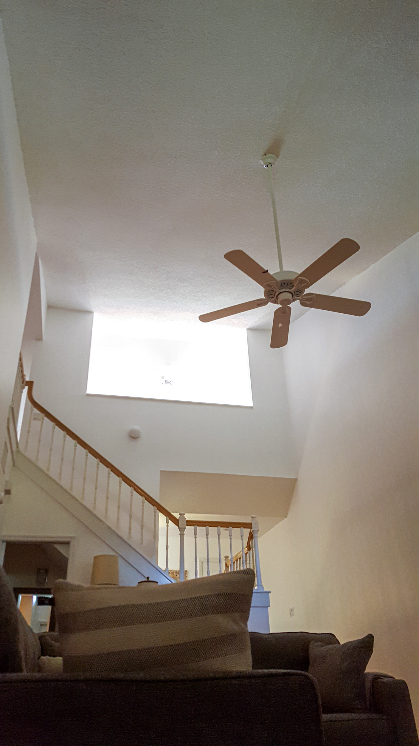 Completed knockdown ceiling.