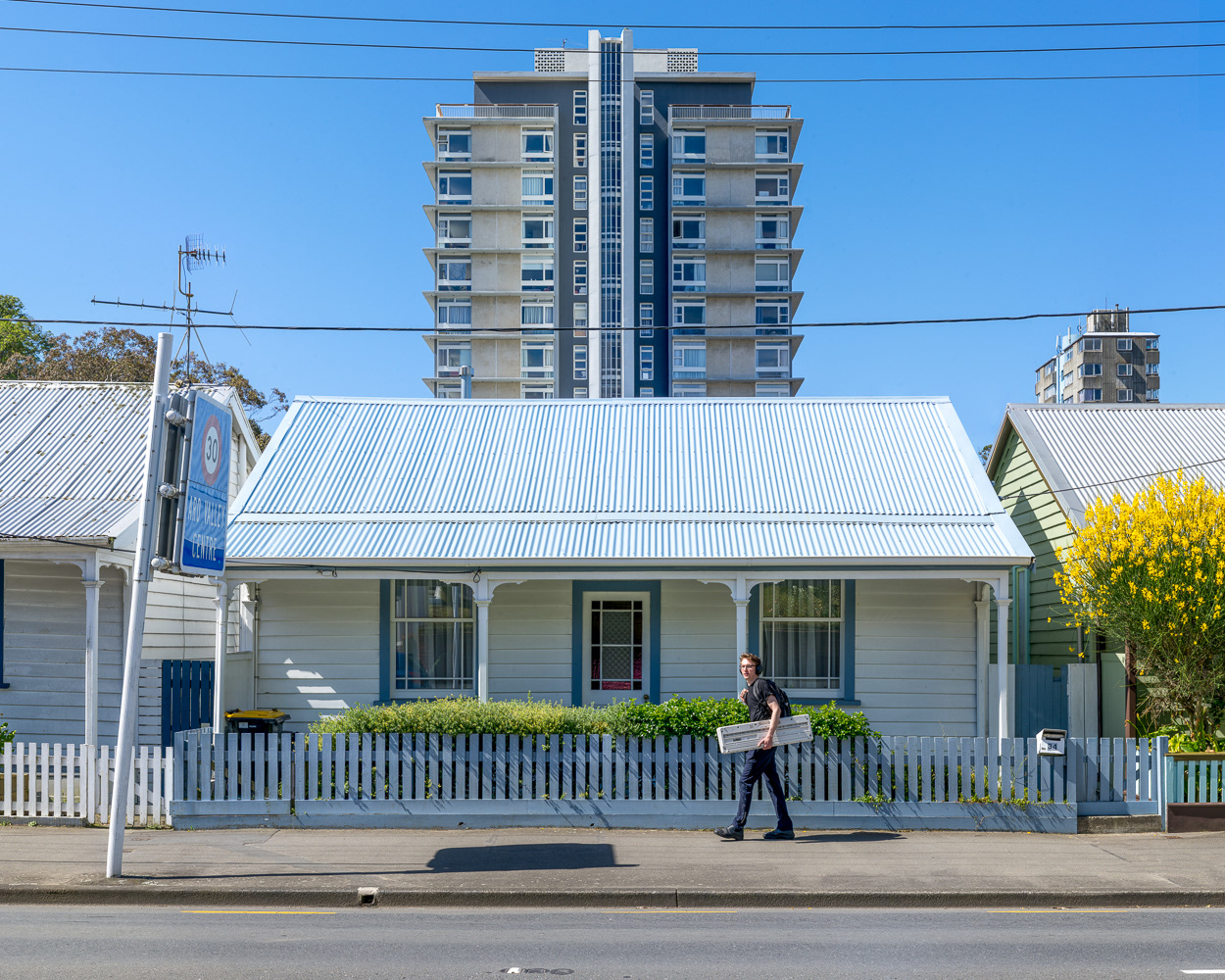 32 Aro Street