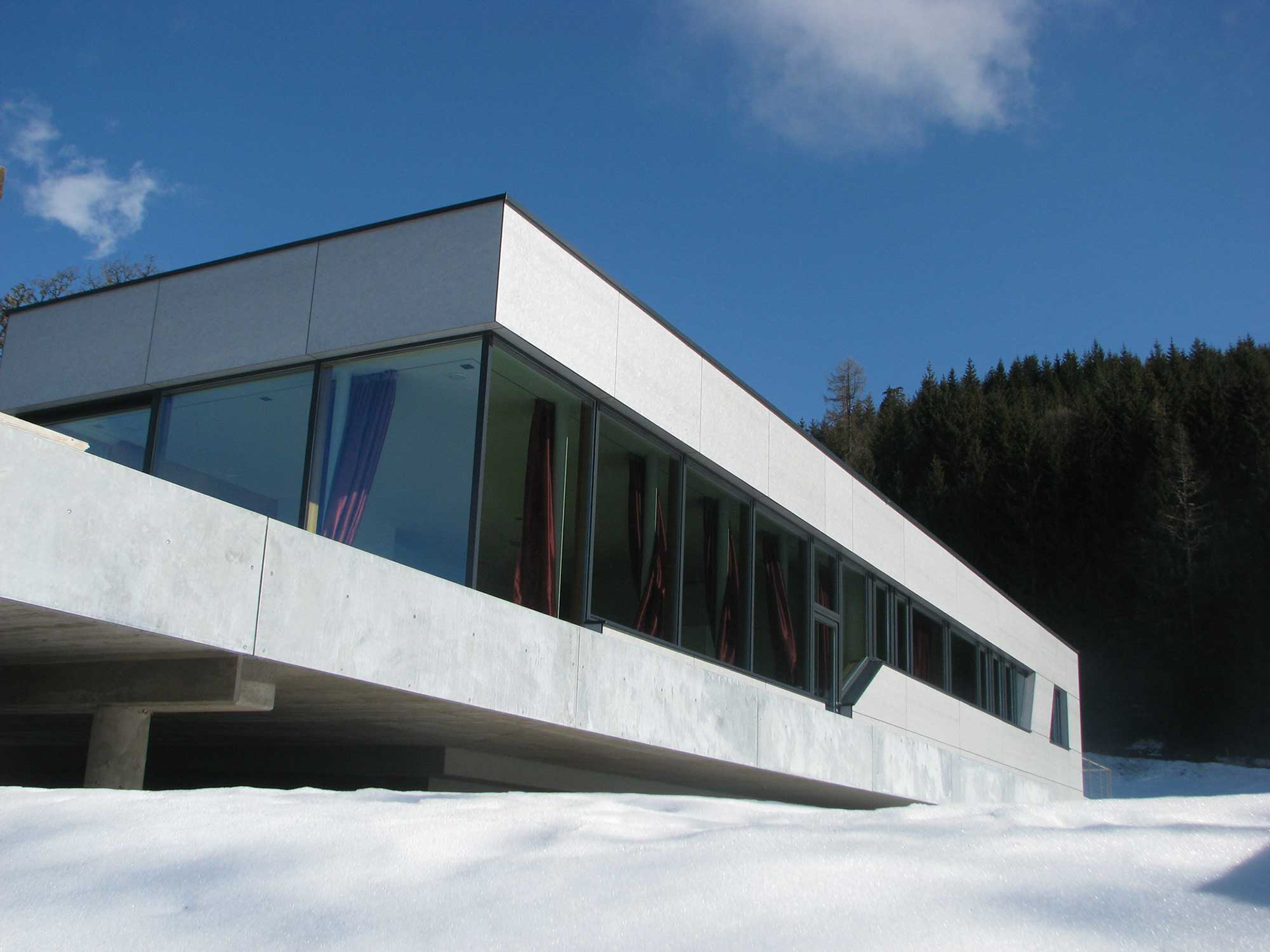 Fertiges Einfamilienhaus von Architekt Spraiter im Pongau, Österreich.