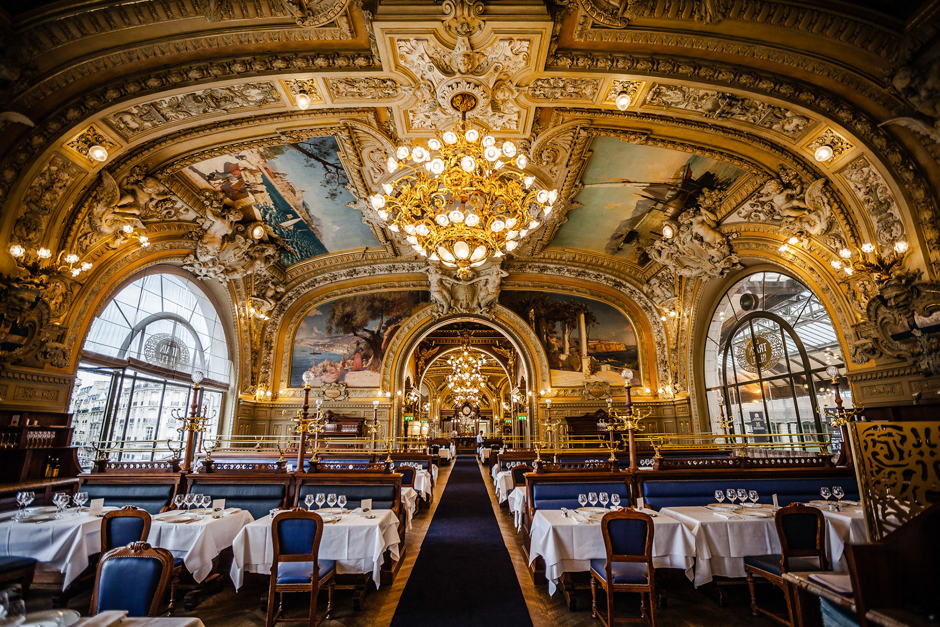 Famous restaurant Le Train Bleu at Gare de Lyon in Paris