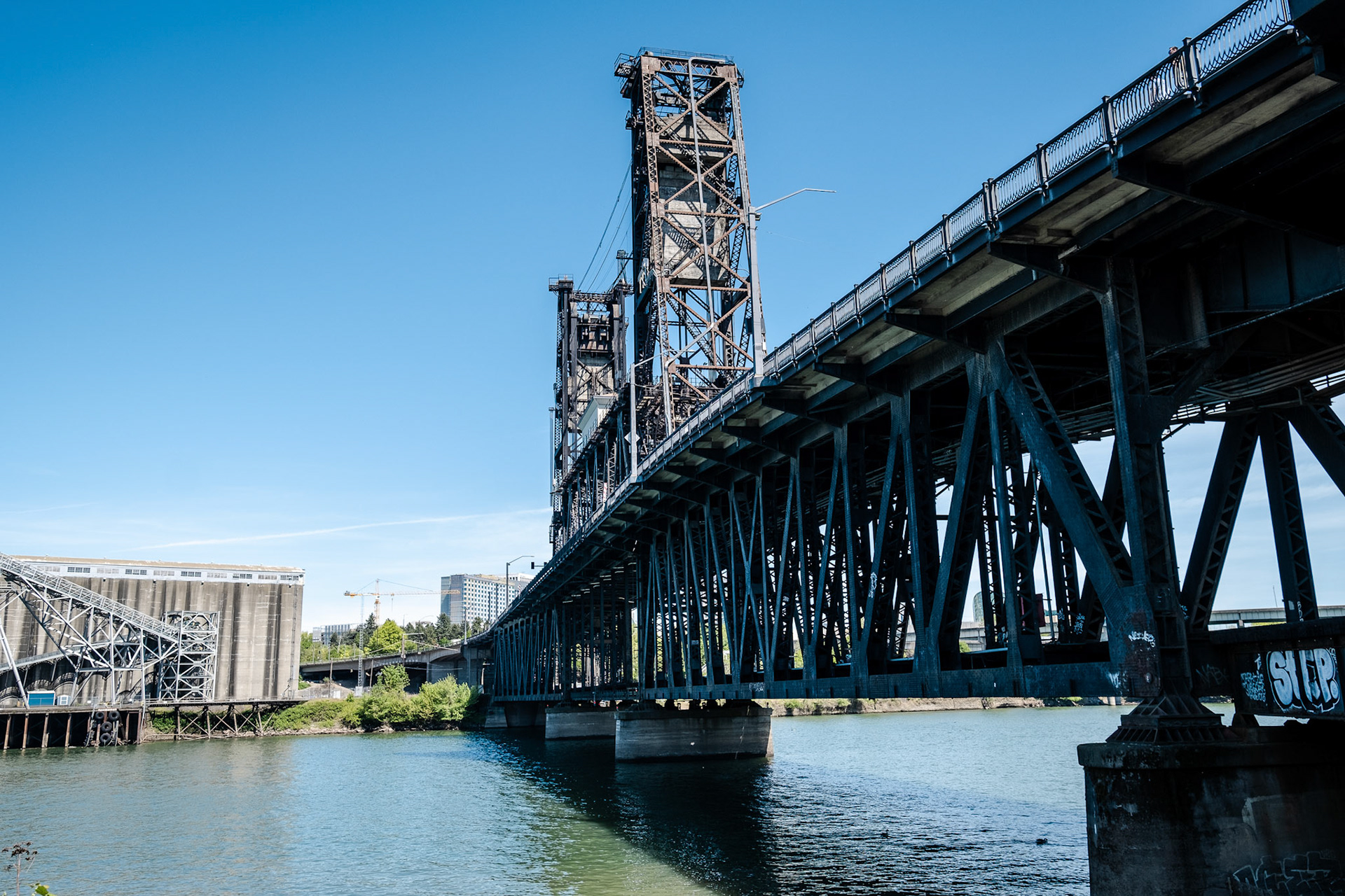 View of Willamette River and Steel Bridge Portland Oregon