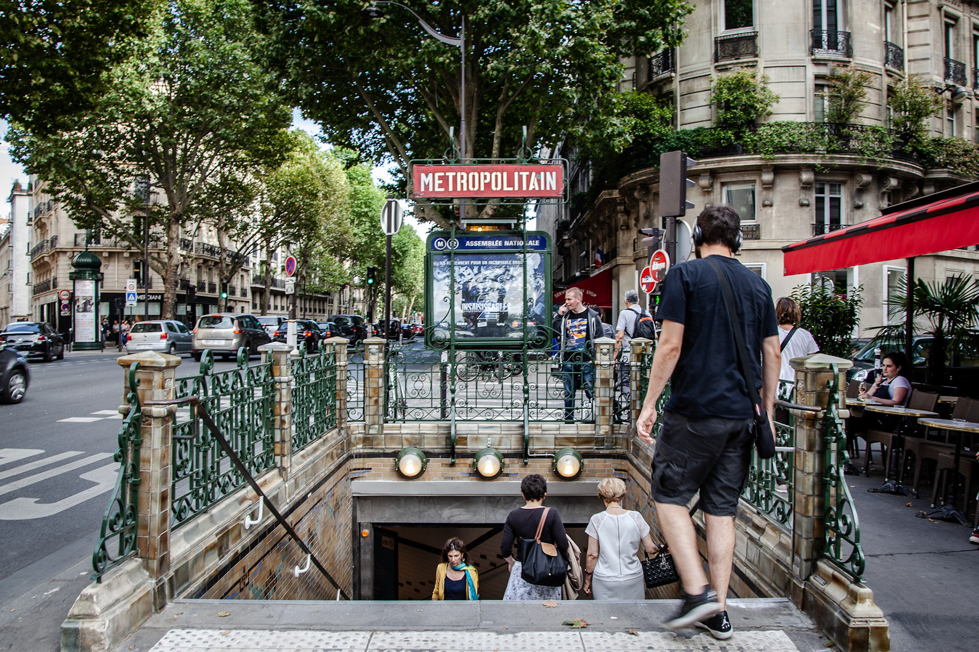 An entrance on metro station on  Saint Germain