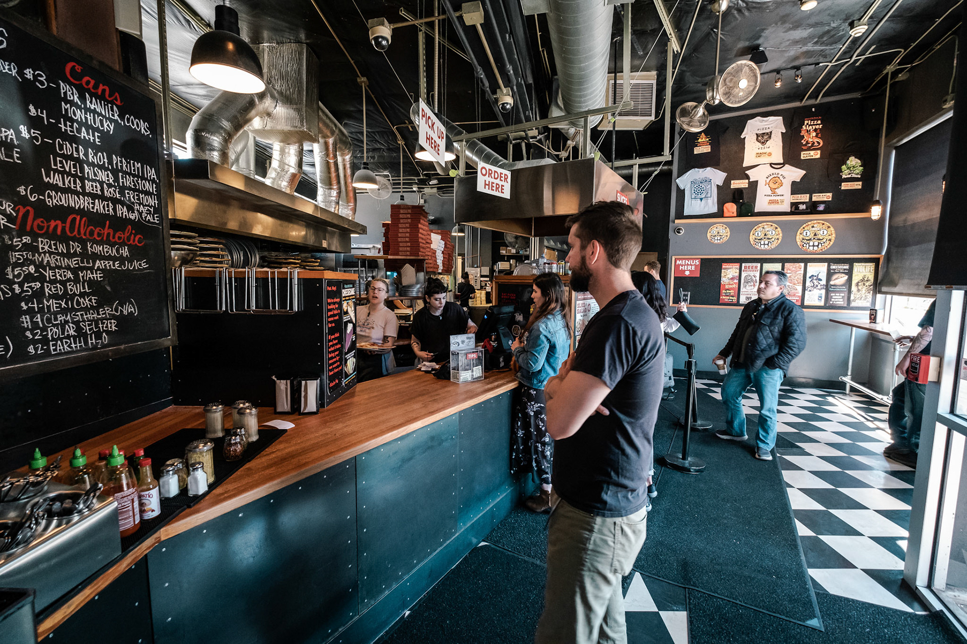 Sizzle pie pizza, Portland Oregon