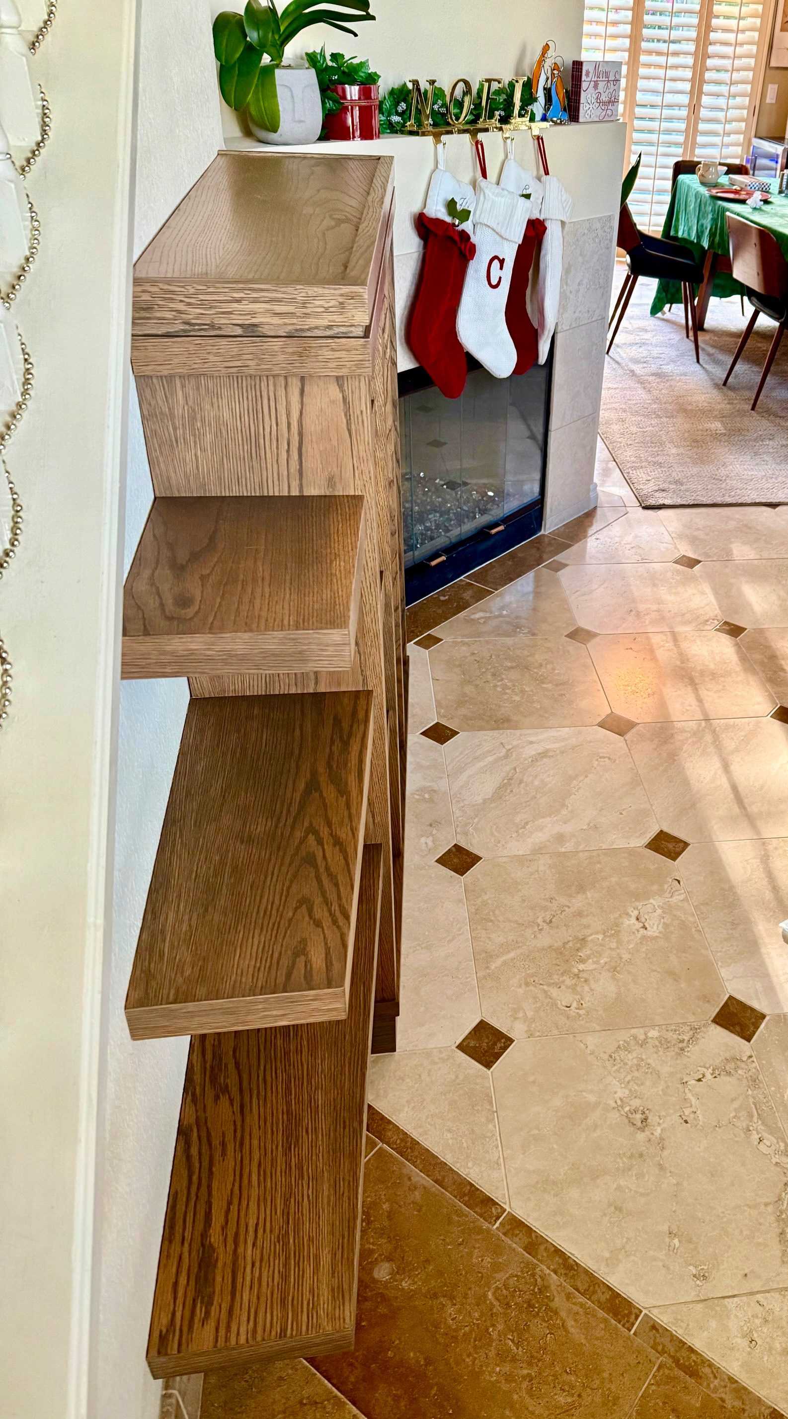 CUSTOM TAPERED BOOKSHELF WITH FLOATING SHELVES