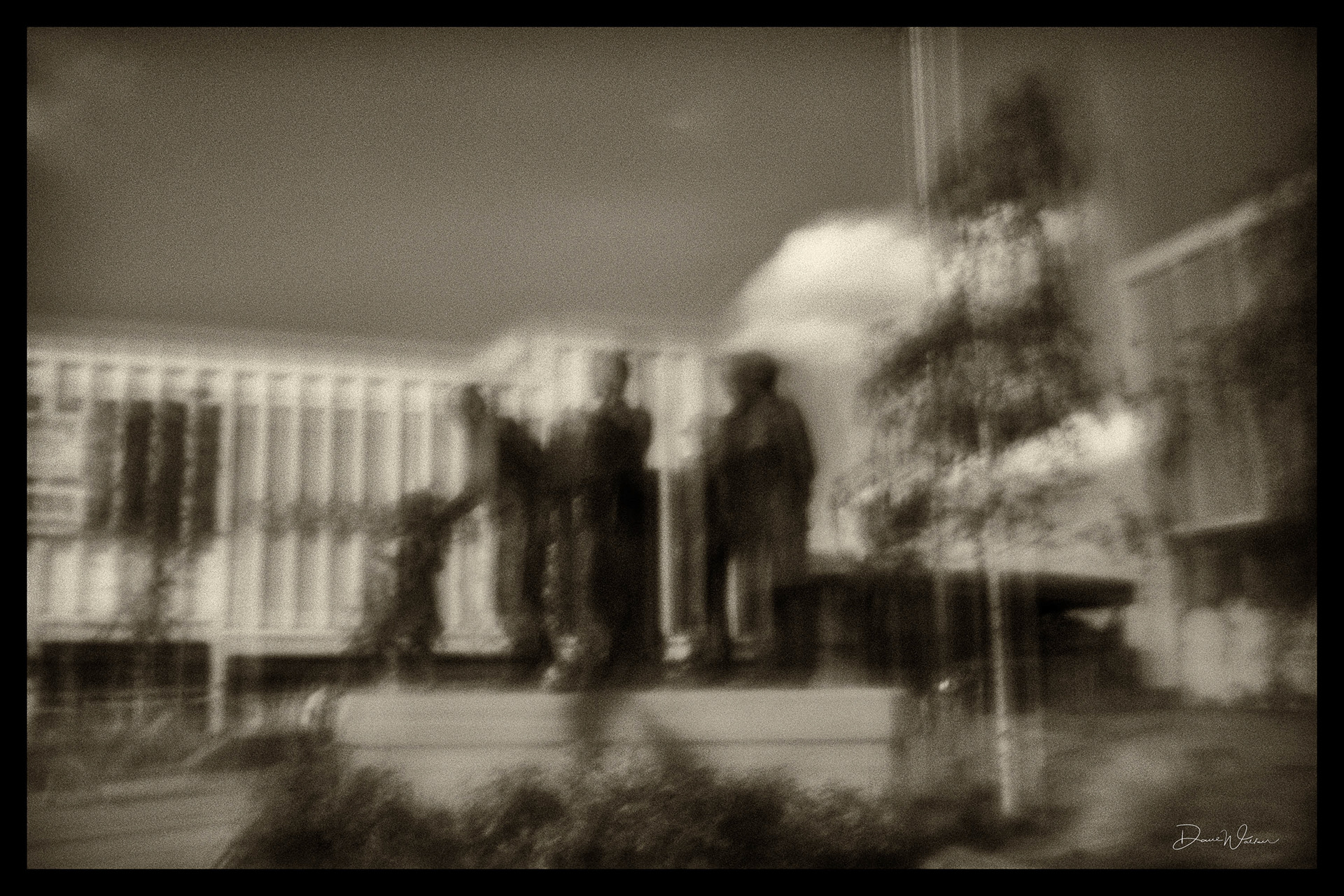 Canon EOS 5DIII, Lens Sigma 35mmDG, Lee 10Stop Filter. 2second exposure while moving.